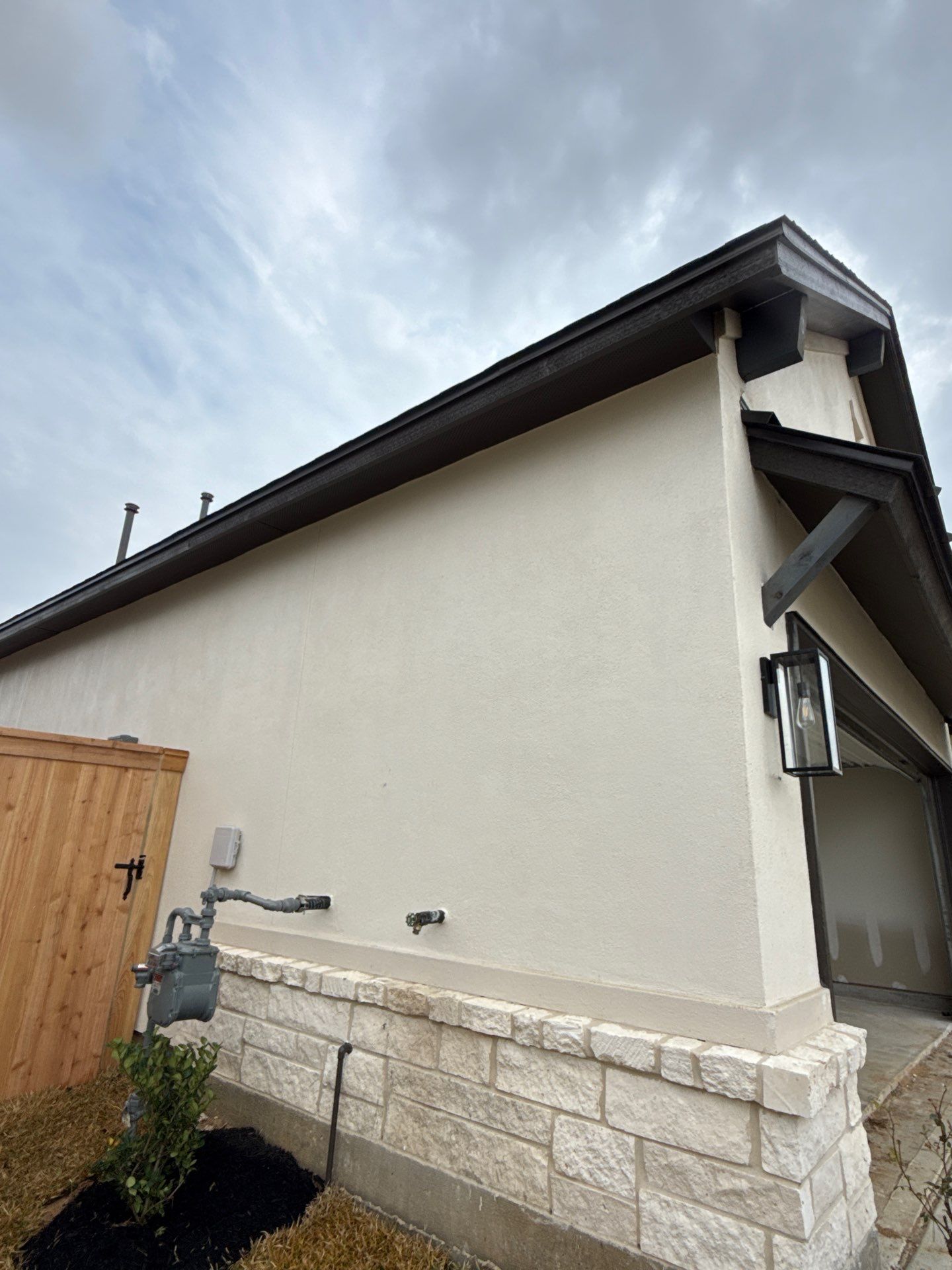 Hockley Stucco Showcase by Apex Conventional Stucco Llc