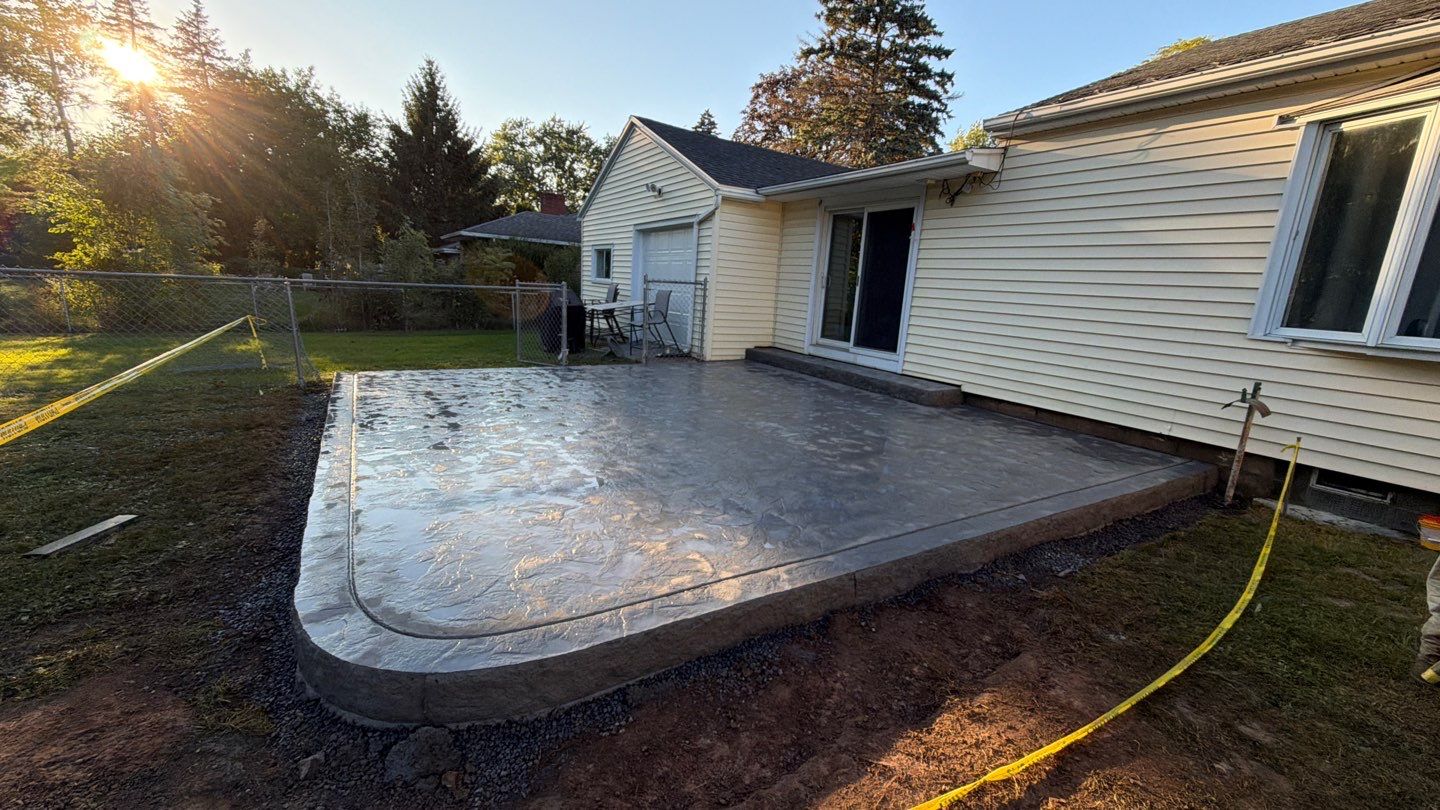 Rochester Oxford Slate Patio with Border  by NG Masonry & Construction LLC