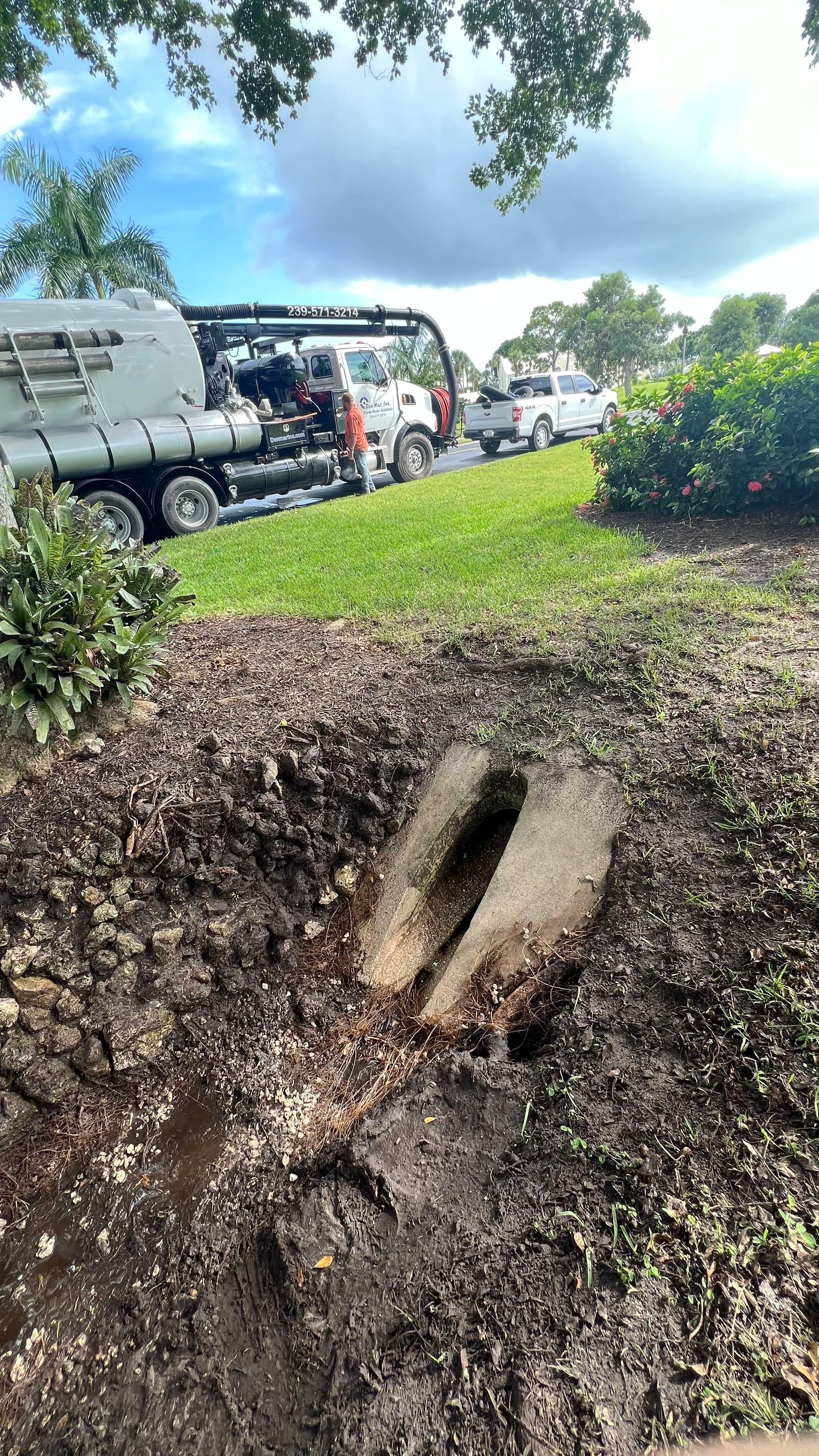 Naples Community Culvert Cleaning by APS Power & Water
