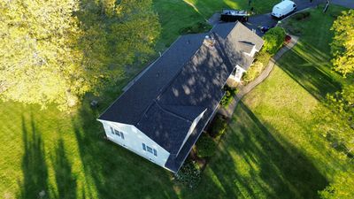 Owens Corning Duration: Onyx Black in Burlington, Connecticut