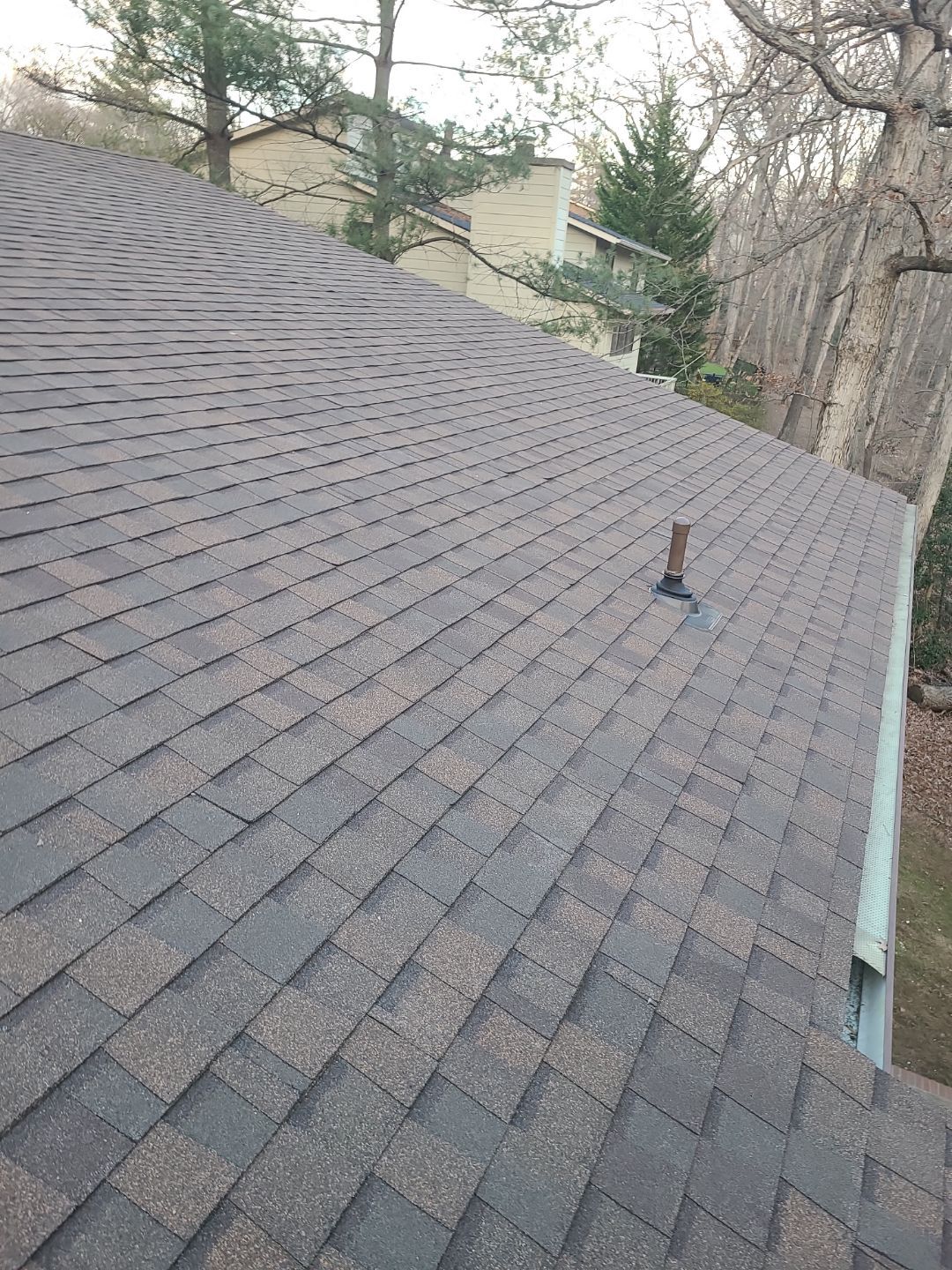 Vienna: Residential Roof Replacement with CertainTeed Landmark in Heather Blend by RM Banning, Inc.