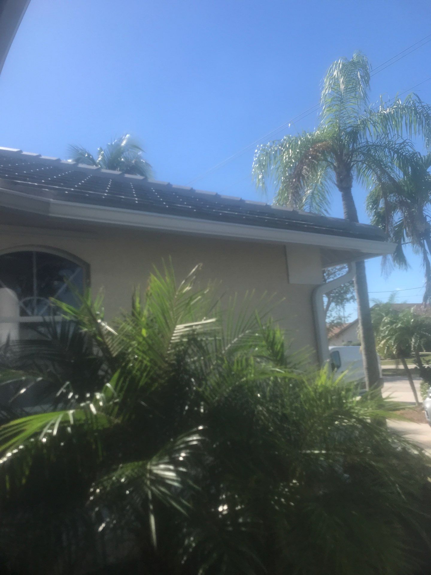 Seamless Gutters using Splash Guard in Cape Coral FL by Gutter Professors