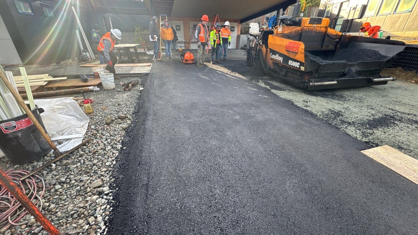 Asphalt Driveway Repair | Freeland  by Jireh Asphalt & Concrete Inc 