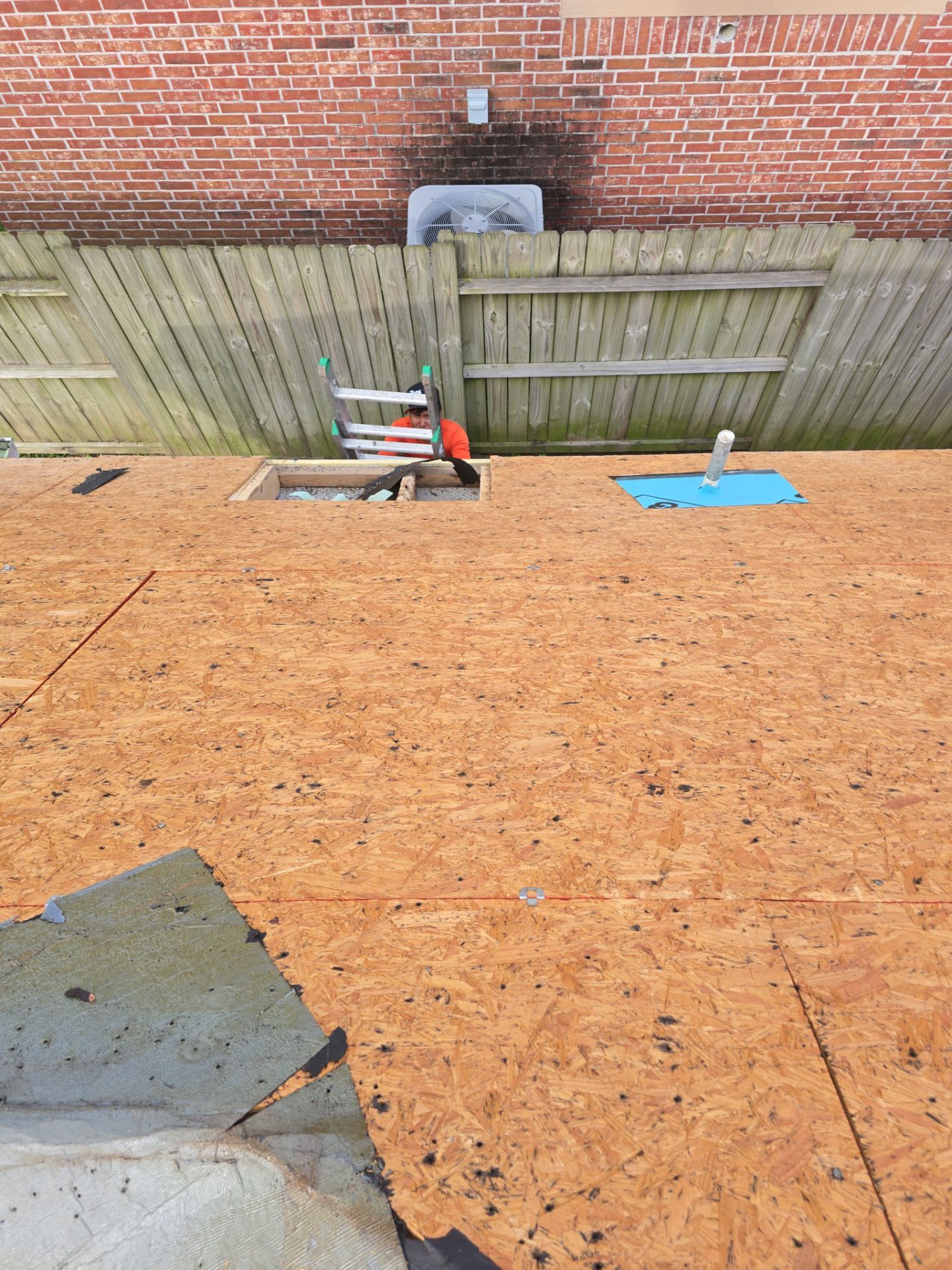 Roof Replacement Houston by Roof Repair Company