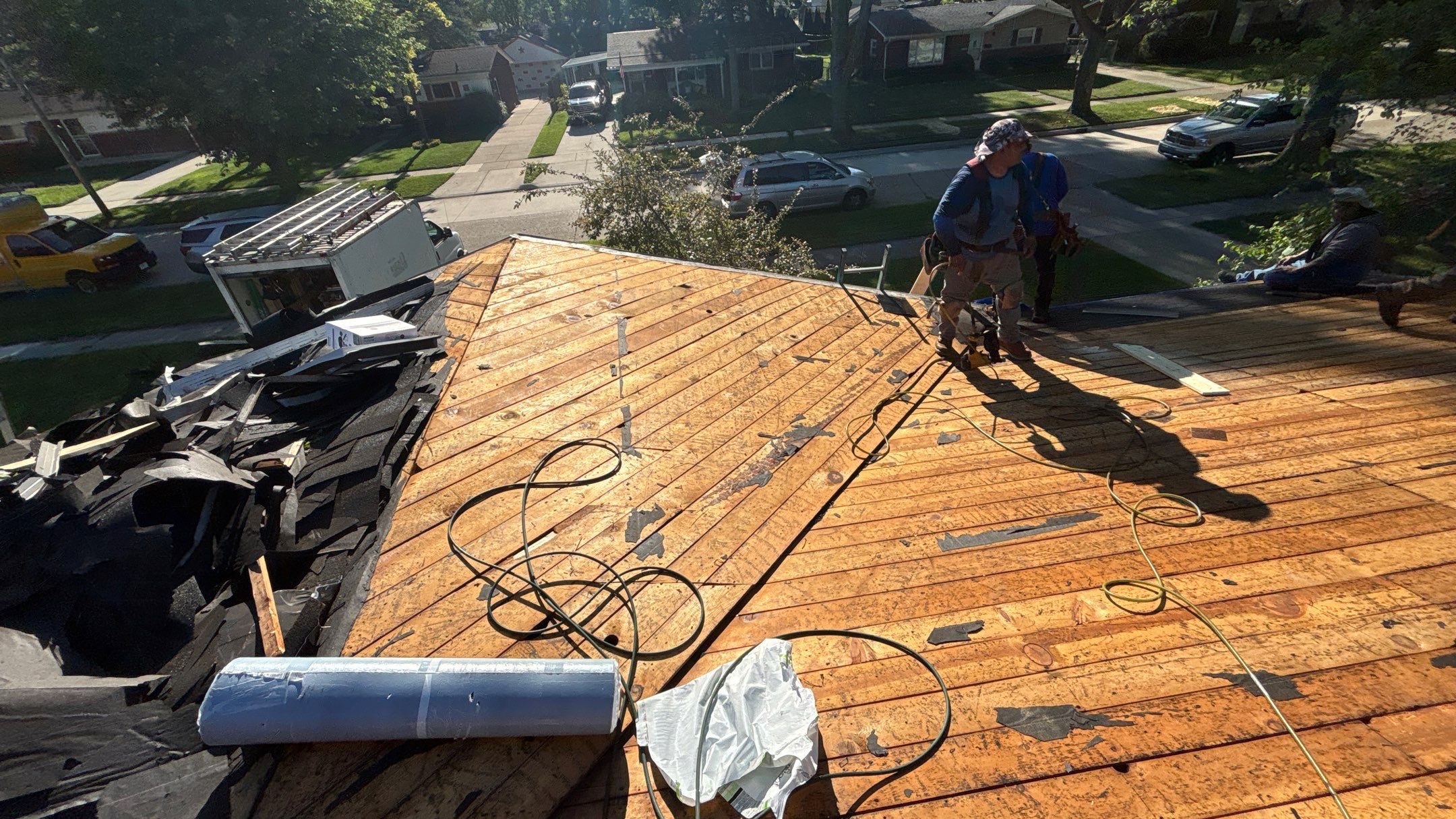 Roof Replacement using Owens Corning Onyx Black by 180 Contractors