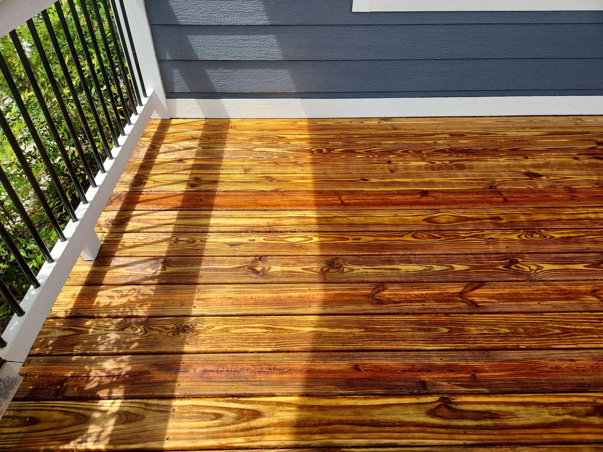 Deck using Wood Sealant by DuraSeal