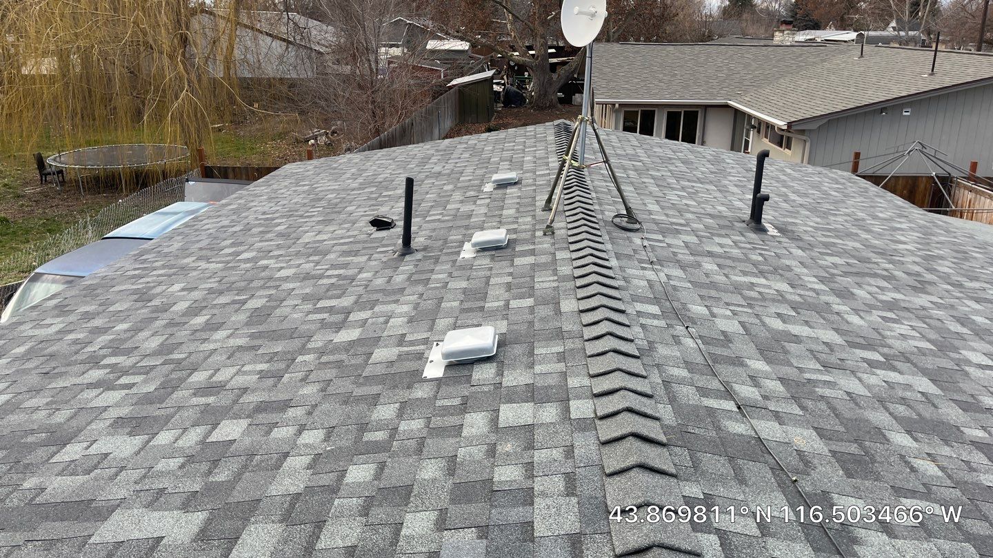 Emmett, ID Residential Remodel using Owens Corning by ID Roofing LLC