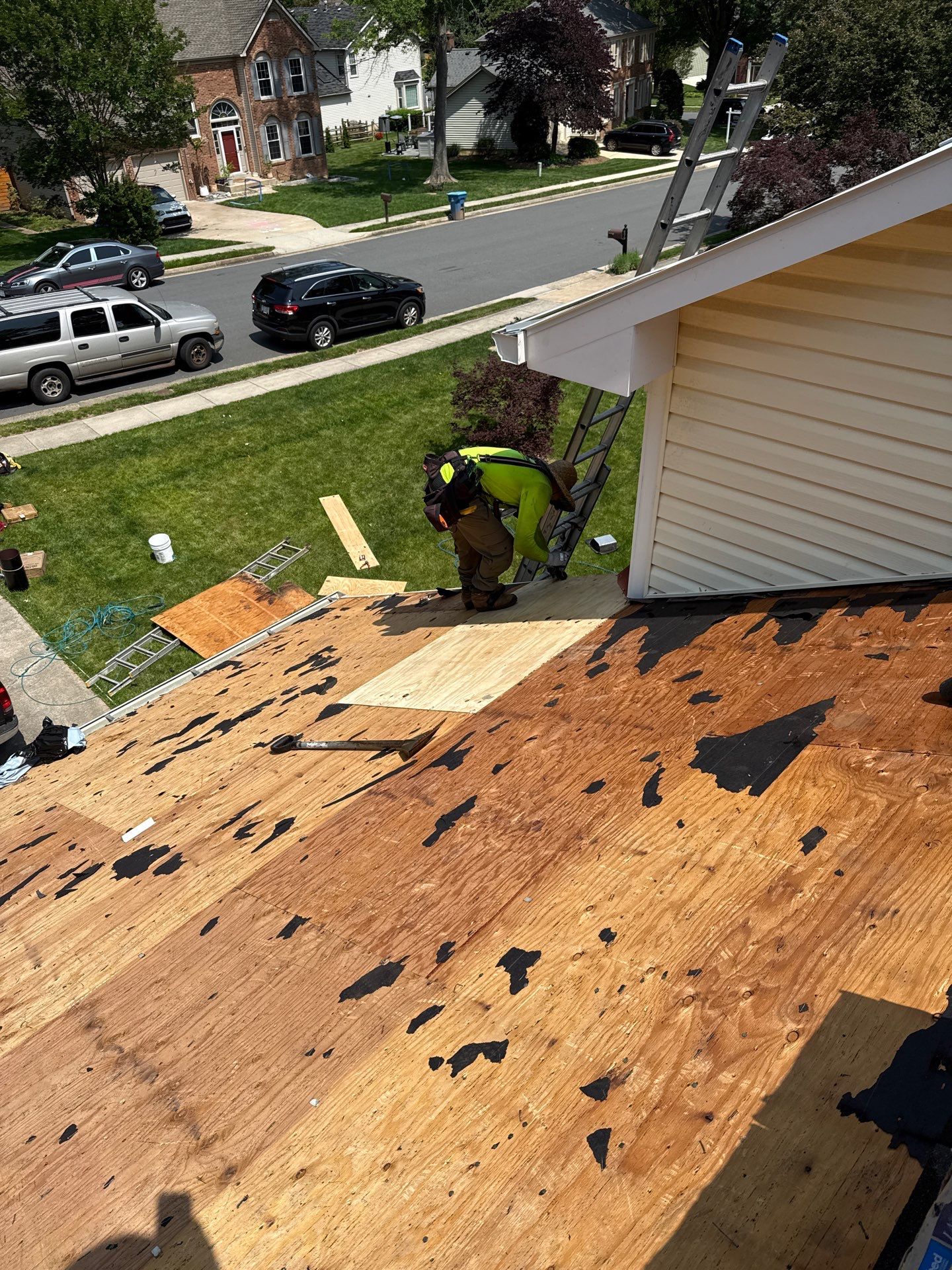 Burke: Residential Roof Replacement with CertainTeed Landmark PRO in Max Def Cobblestone Gray by RM Banning, Inc.