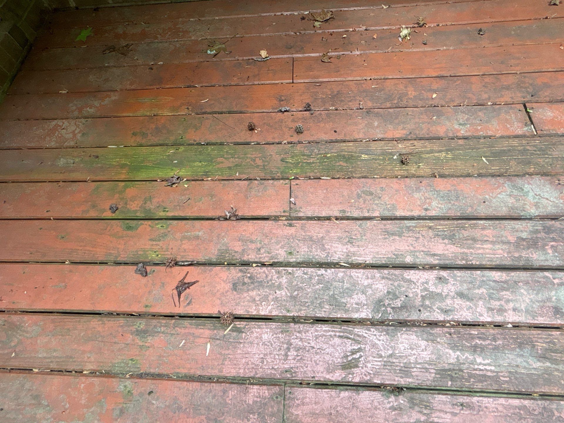 Wood Deck using Wood Sealant by DuraSeal