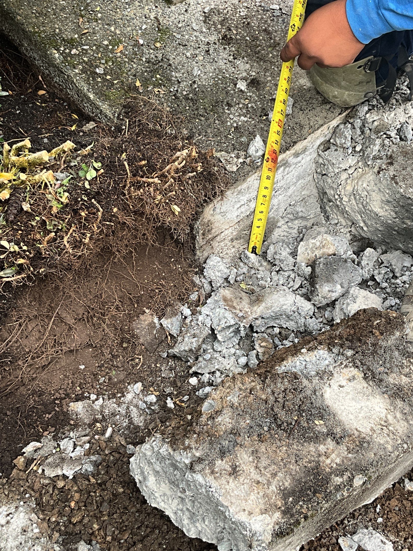 Eggers | Aggregate Finish Driveway, Concrete Project  by Jireh Asphalt & Concrete Inc 