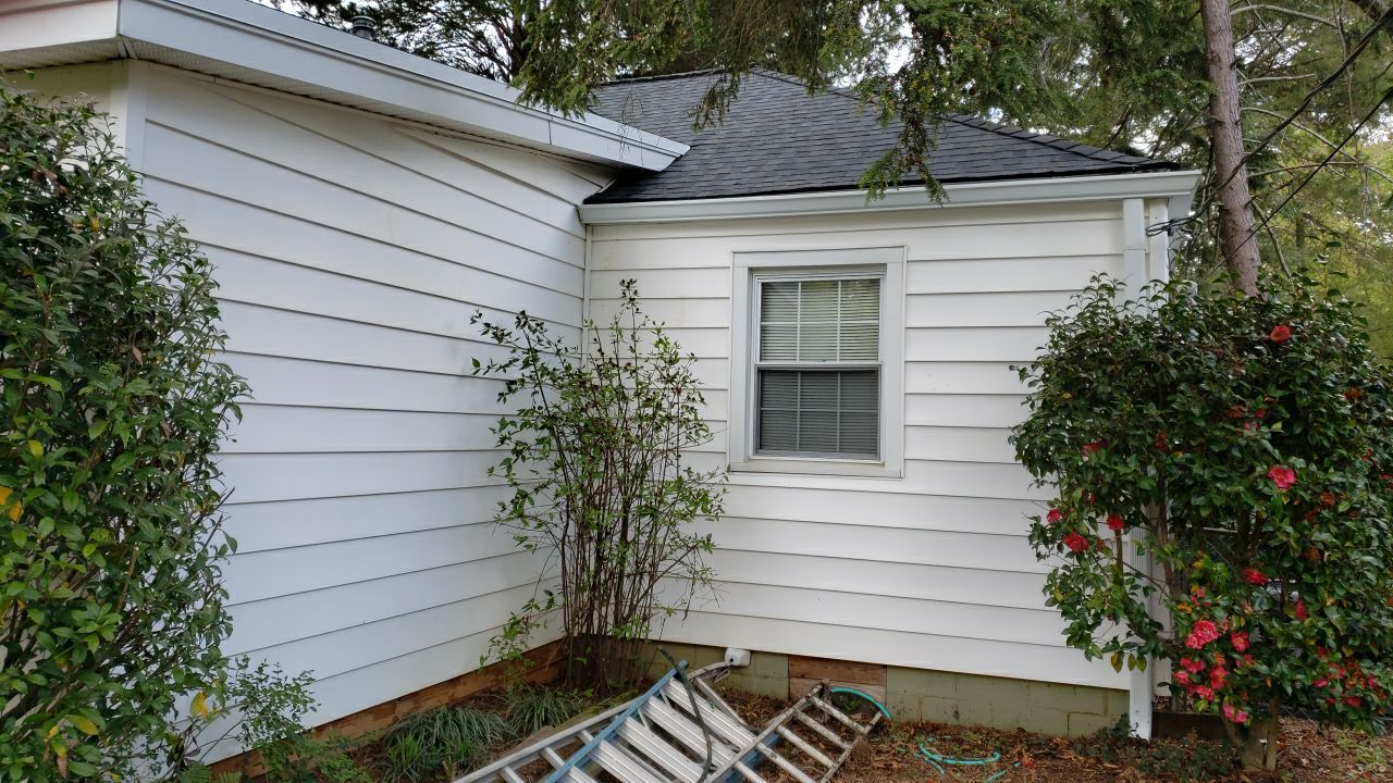 House Wash using cleaner by Power Wash Masters LLC