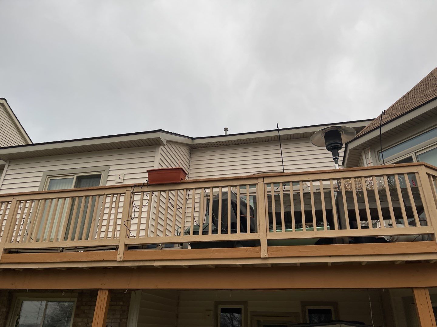 Siding Replacement using CertainTeed Restoration Classic D5 by 180 Contractors