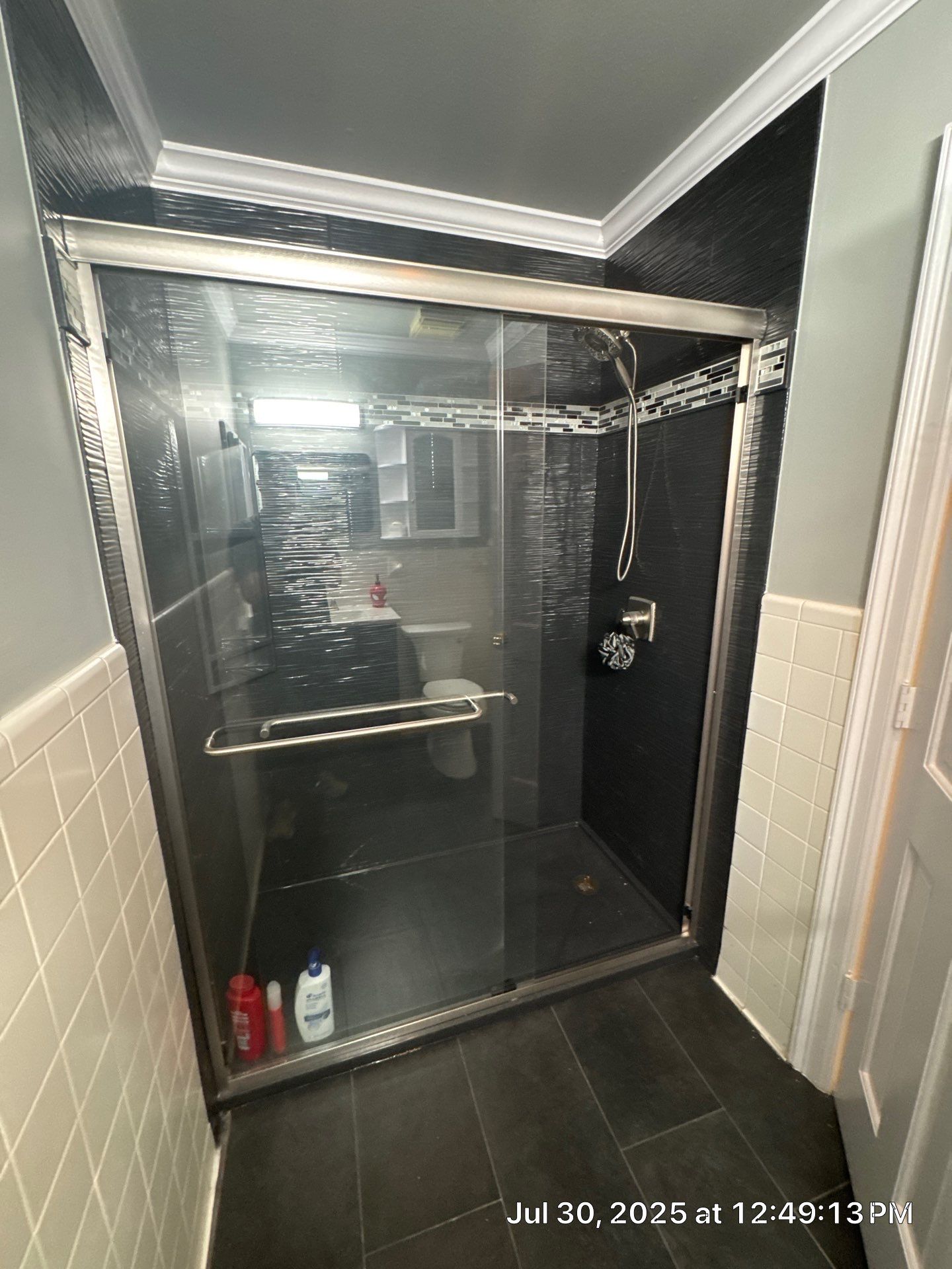 Teen Bathroom (Onyx Collection) by New Bath Technologies