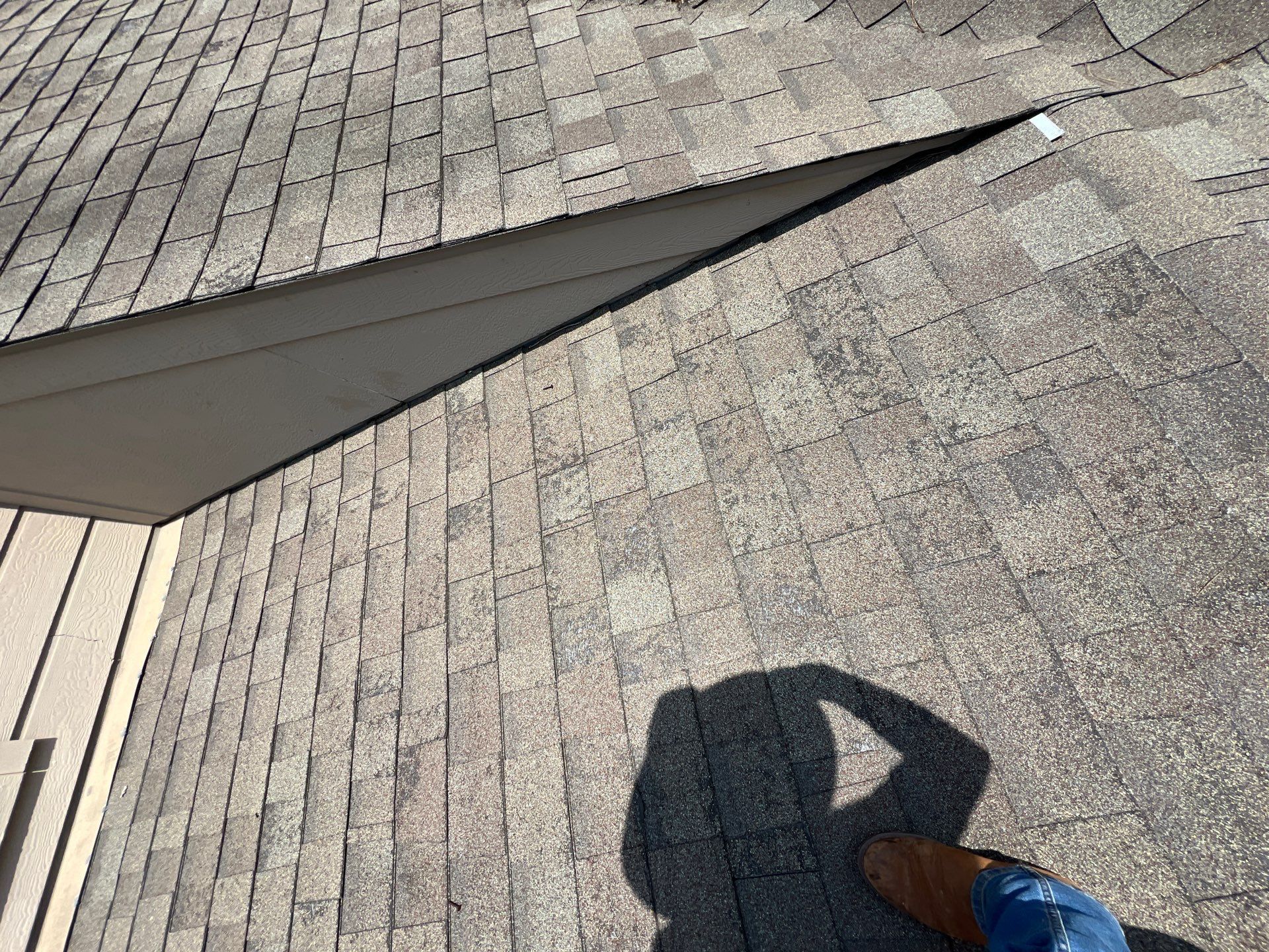 Hail Damage using Owen's Corning Duration (Lifetime) Shingles by Roof Repair Company