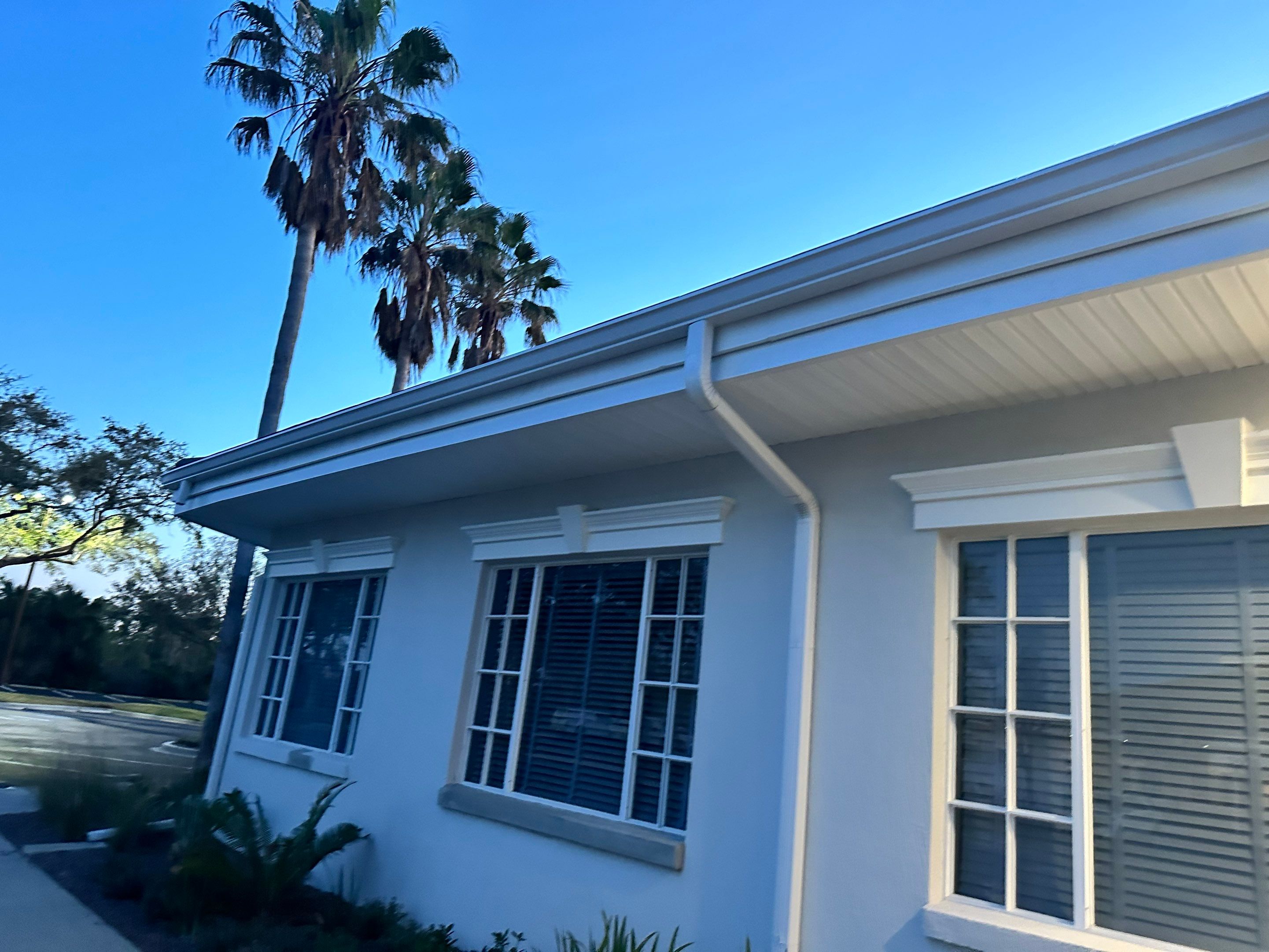 Gutter Repair and Resealing in Sarasota FL by Gutter Professors