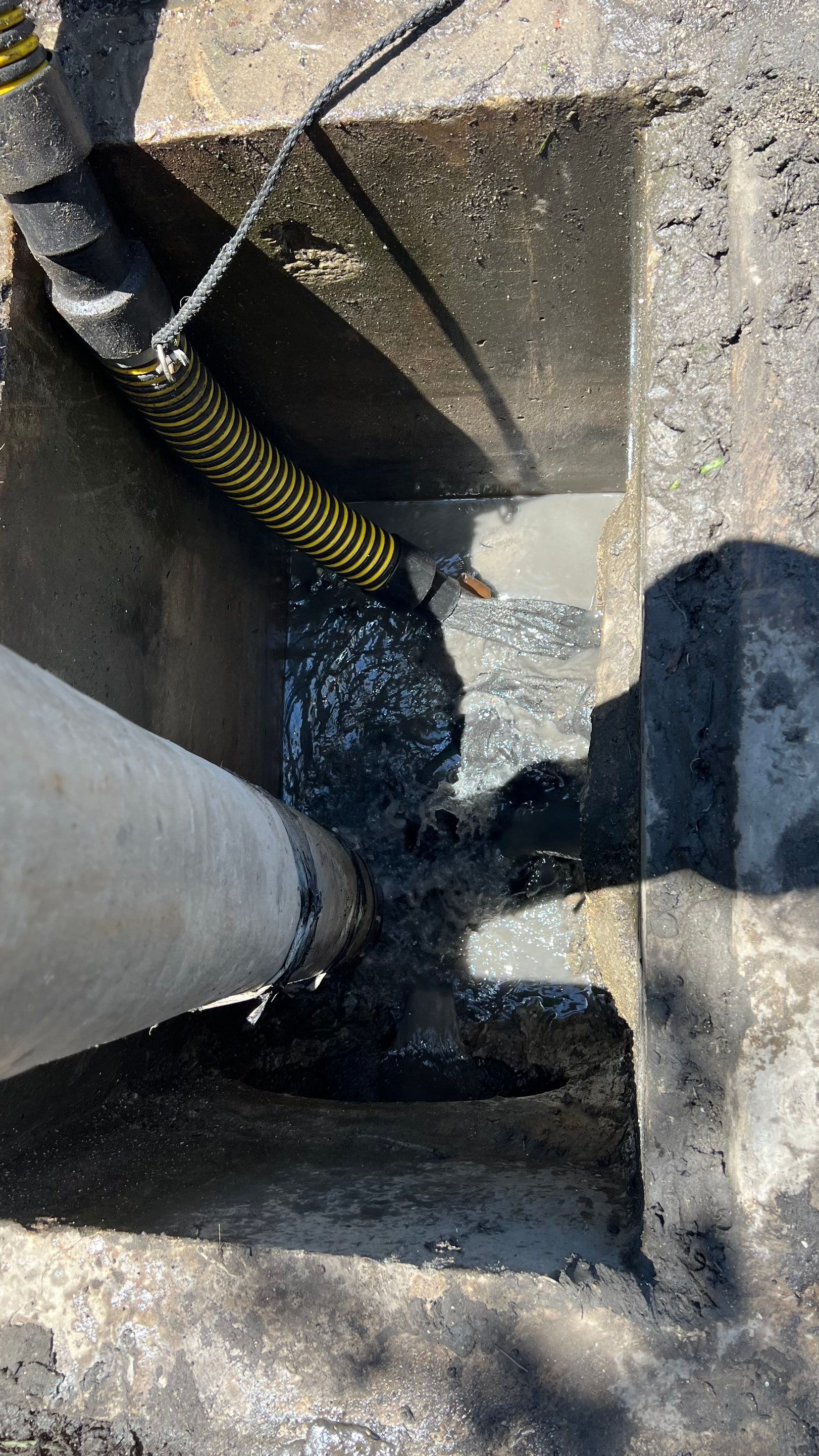 Naples Sunbelt Stormwater Catch Basin Cleaning by APS Power & Water