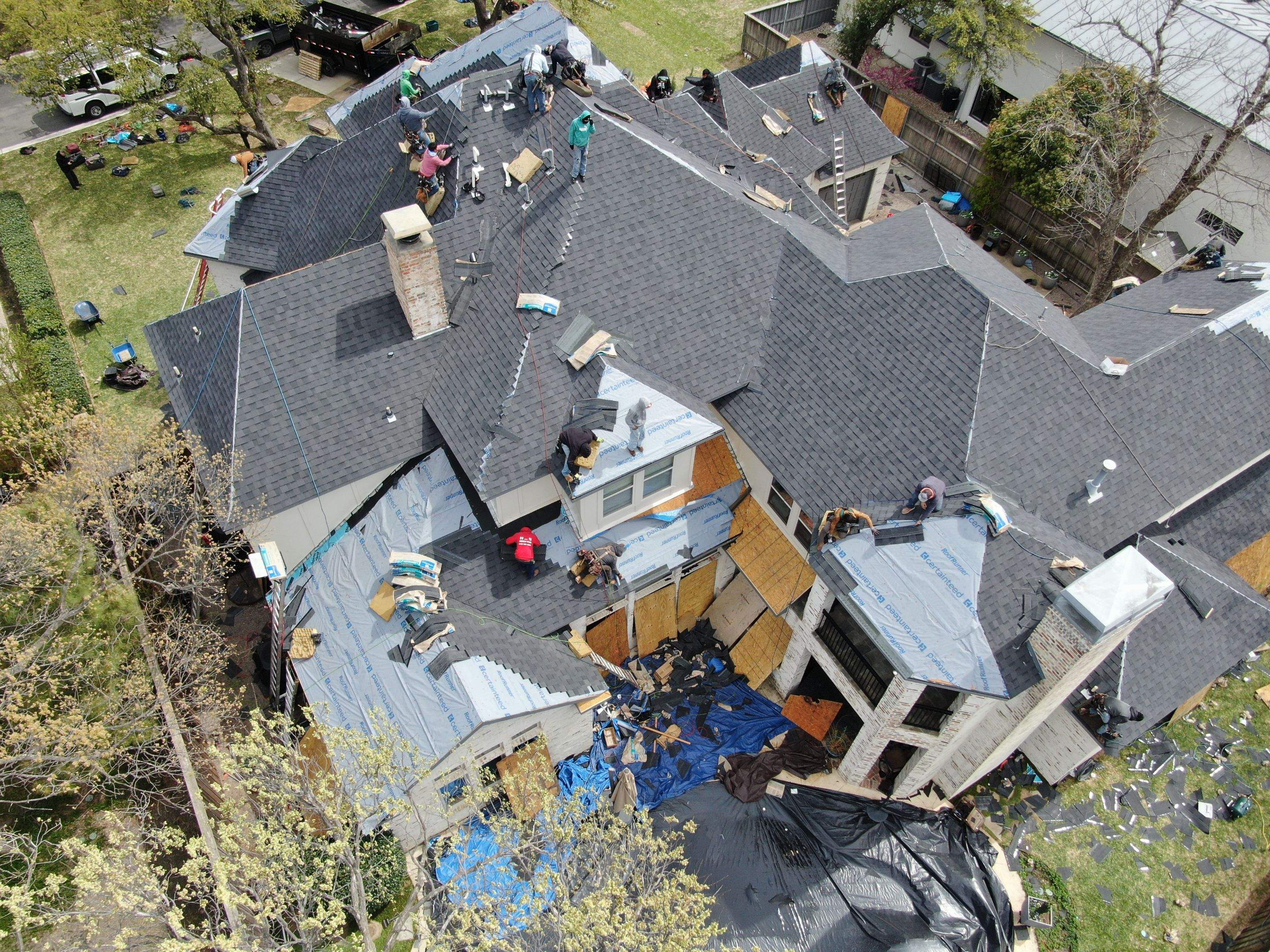 Project in Dallas by Armor Roofing | Exteriors