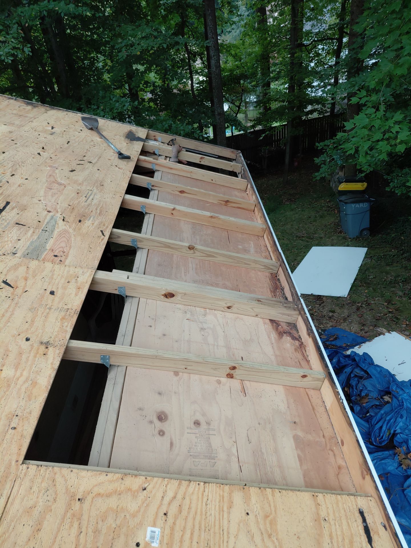 Springfield : with CertainTeed Landmark Pro in Max Def Cobblestone Gray  by RM Banning, Inc.