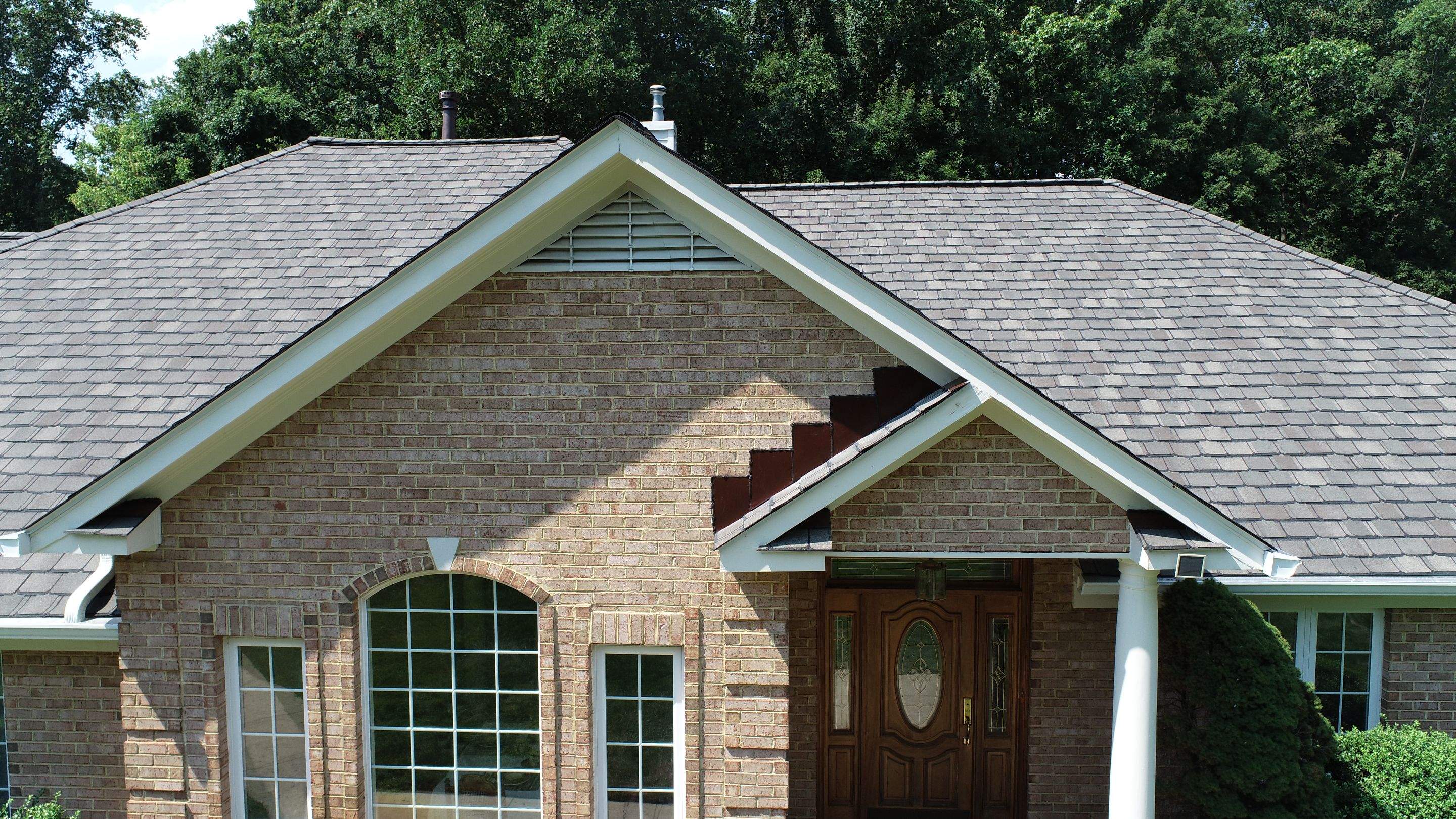 Roof Replacement using Certainteed Grand Manor Shingles by American Home Contractors