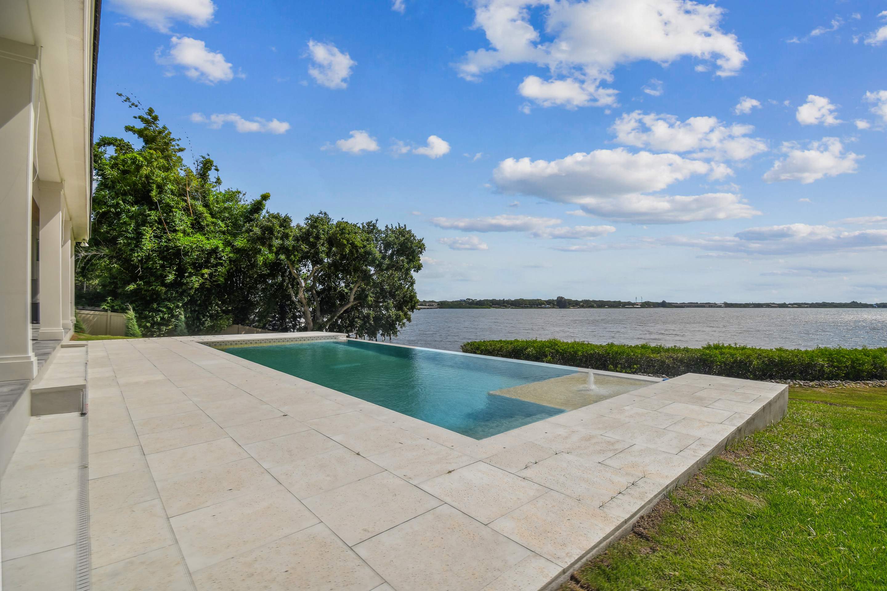 Custom Kingston by Lyons Heritage Tampa, LLC