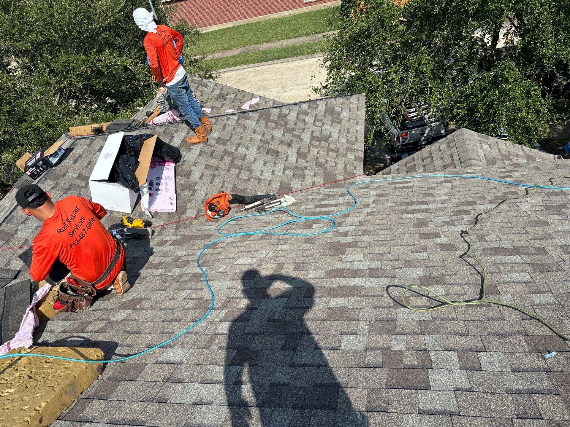 Residential Roofing Installation using Owen's Corning Duration (Lifetime) Shingles by Roof Repair Company