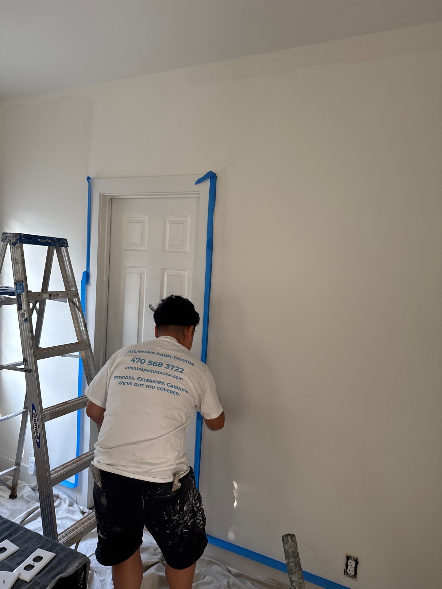 From Crisp White to Cozy Warmth: A Unified Color Story by Atlanta's Paint Doctor