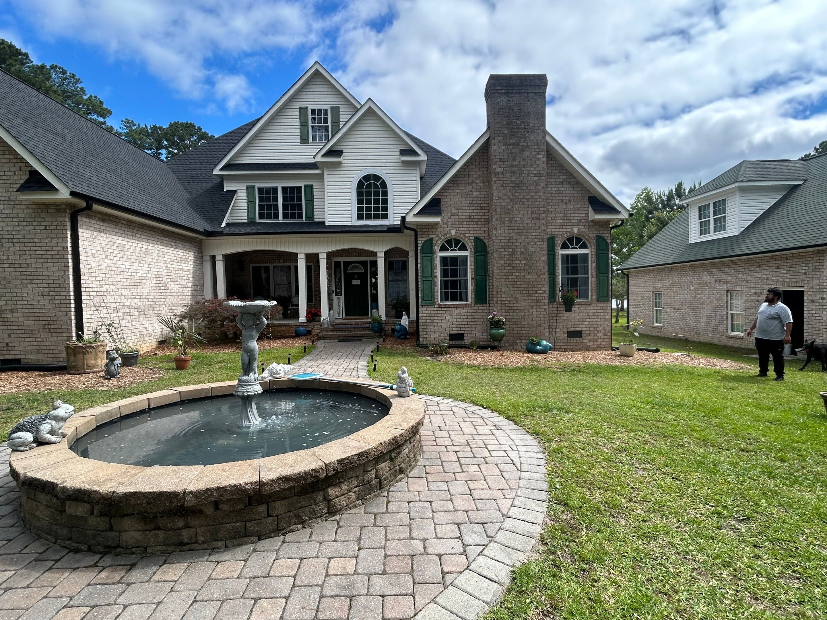 Roof Replacement - GAF Timberline Ultra HDZ Charcoal  by Pro Performance Roofing