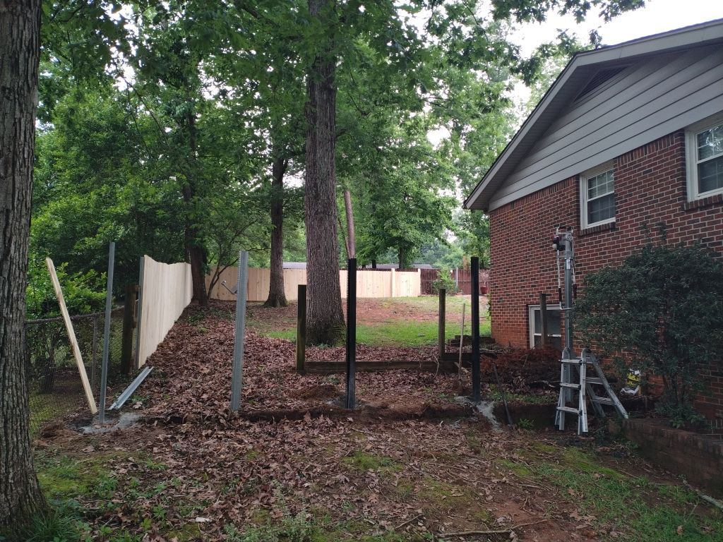 Royal Knoll Lane - Fence Installation  by Pillar and Pine