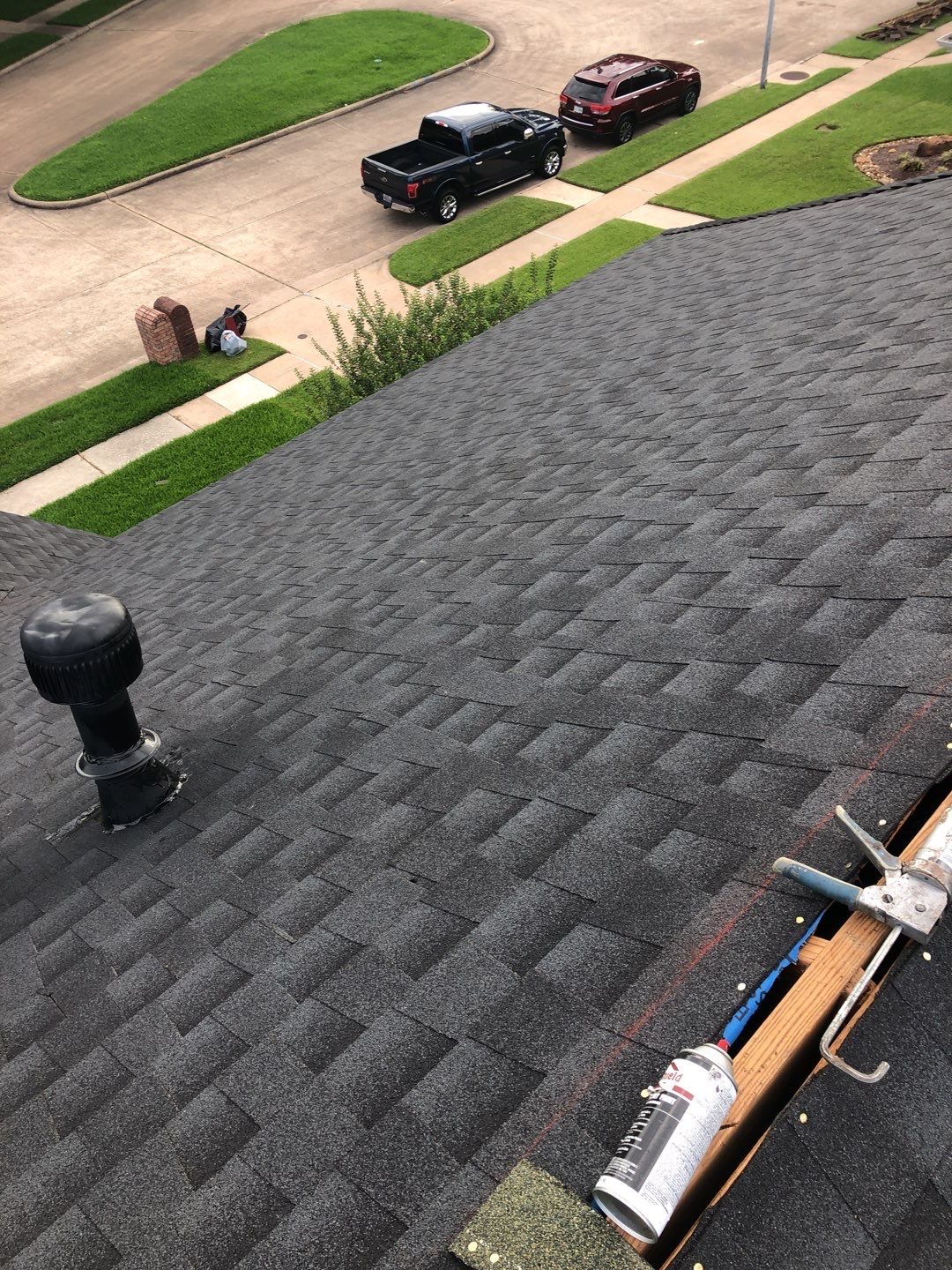 GAF HDZ - Charcoal by Elite Roofing LLC