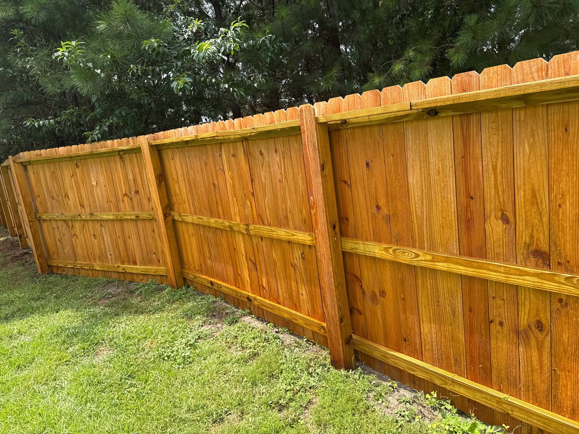 Wood Fence and Wood Deck using Wood Sealant by DuraSeal