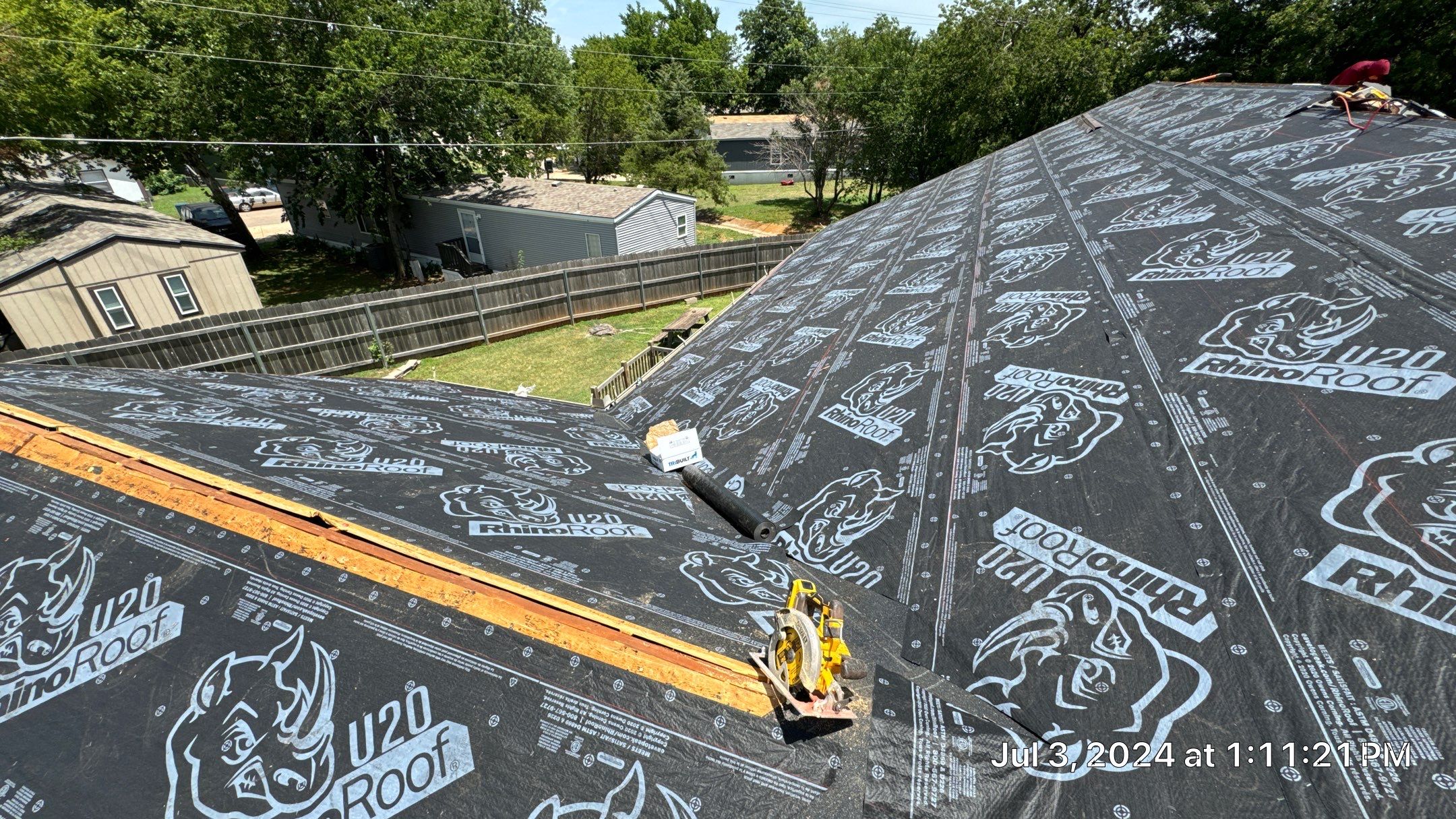 Roof Installation using Certainteed Landmark by Castillo Roofing