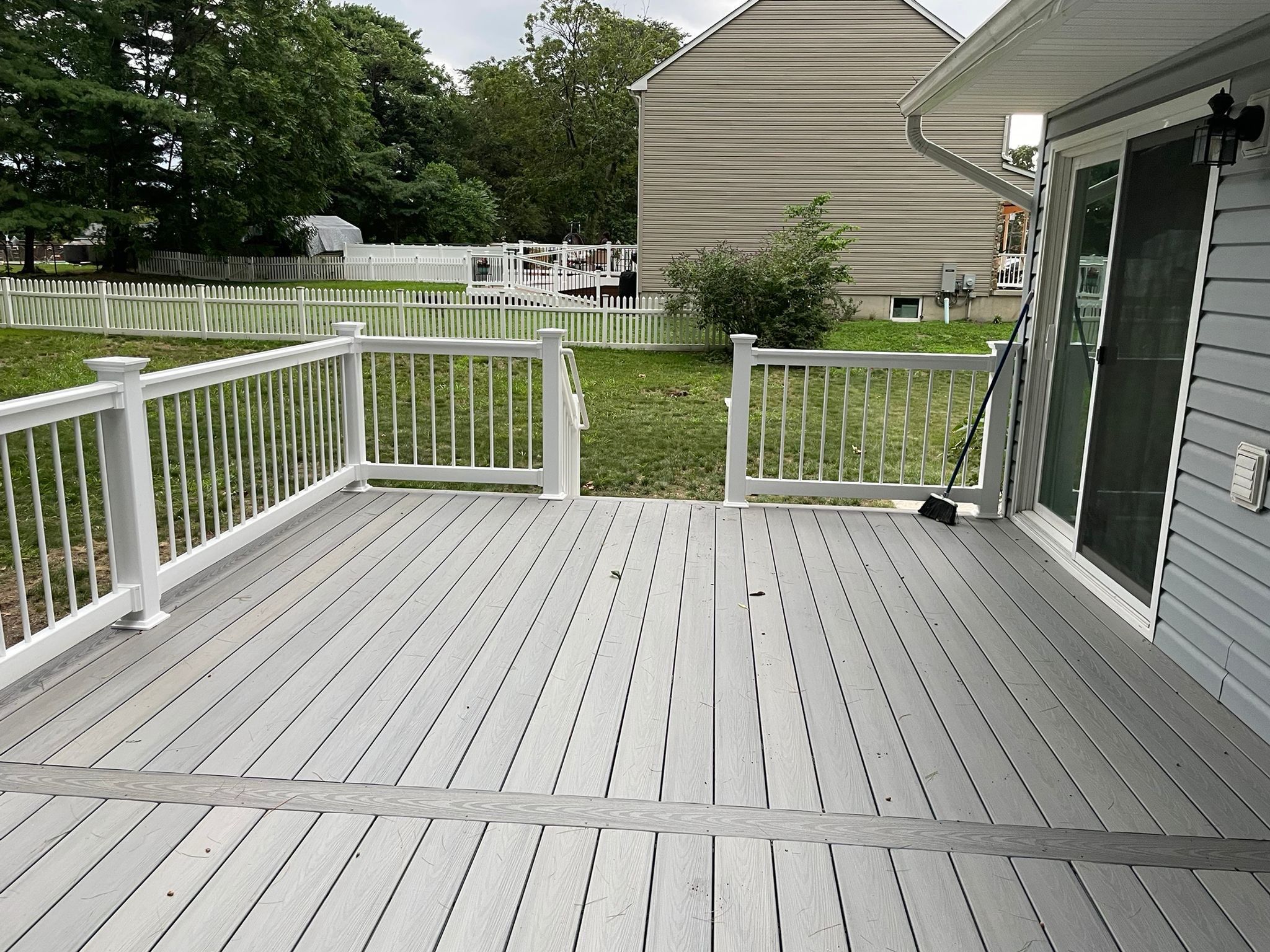 New Deck in West Deptford, New Jersey by deck guardian