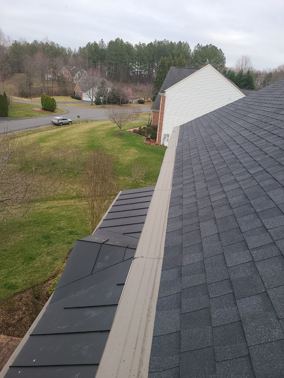 Manassas Landmark Pro Roof in Max Def Charcoal Black by RM Banning, Inc.