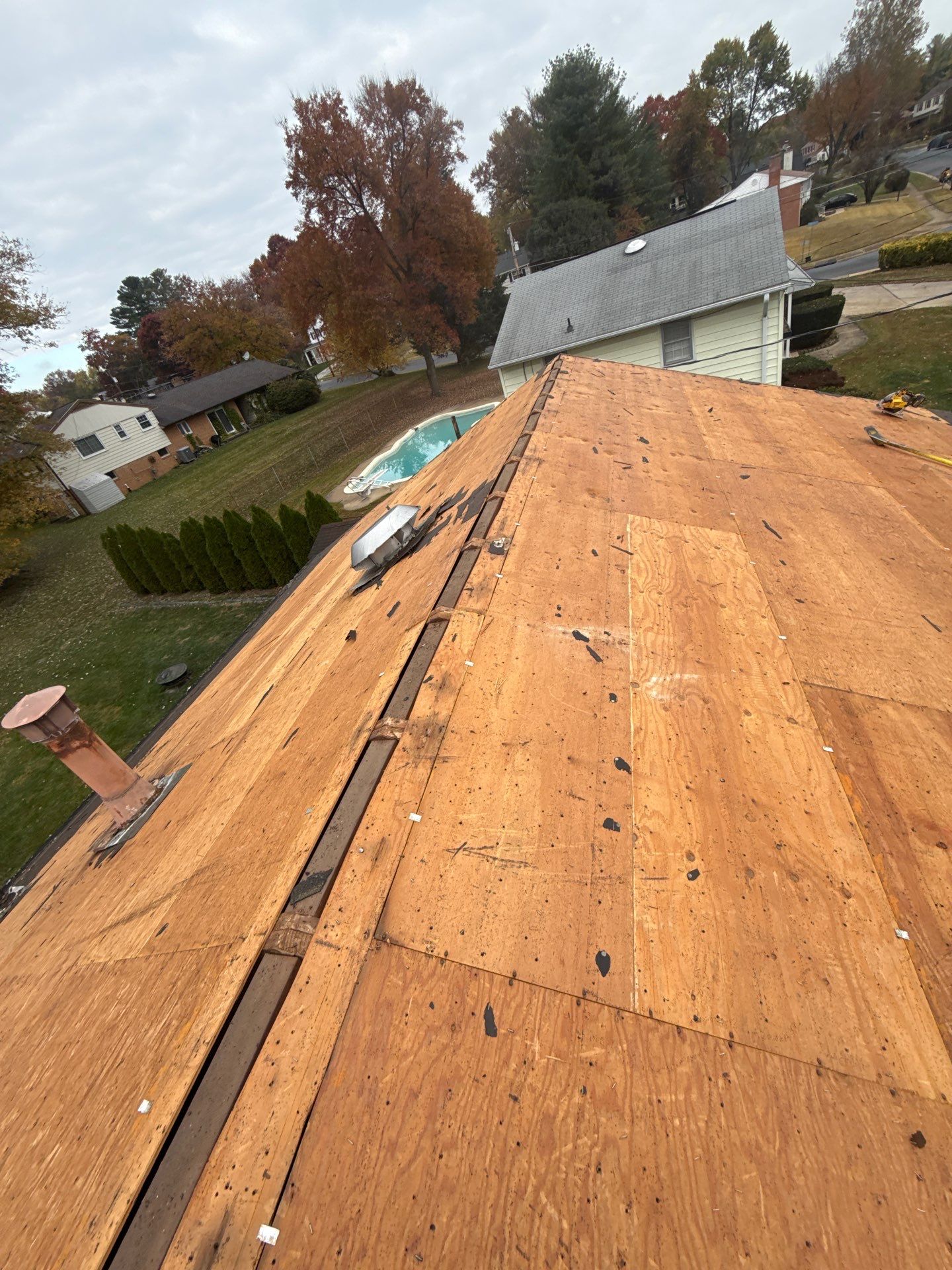 Faifax : Residential Roof Replacement with CertainTeed Landmark Pro in Max Def Coastal Blue  by RM Banning, Inc.