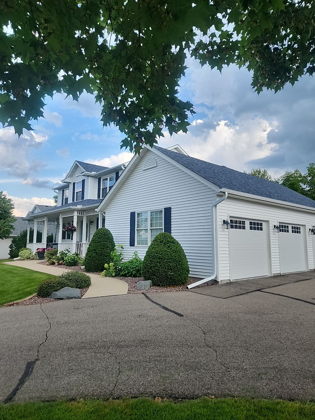 5" Gutters in Lakeville by Next Level Seamless Gutters / Exteriors Inc.