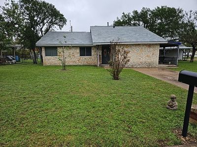 Residential Roofing Installation using Owens Corning Supreme