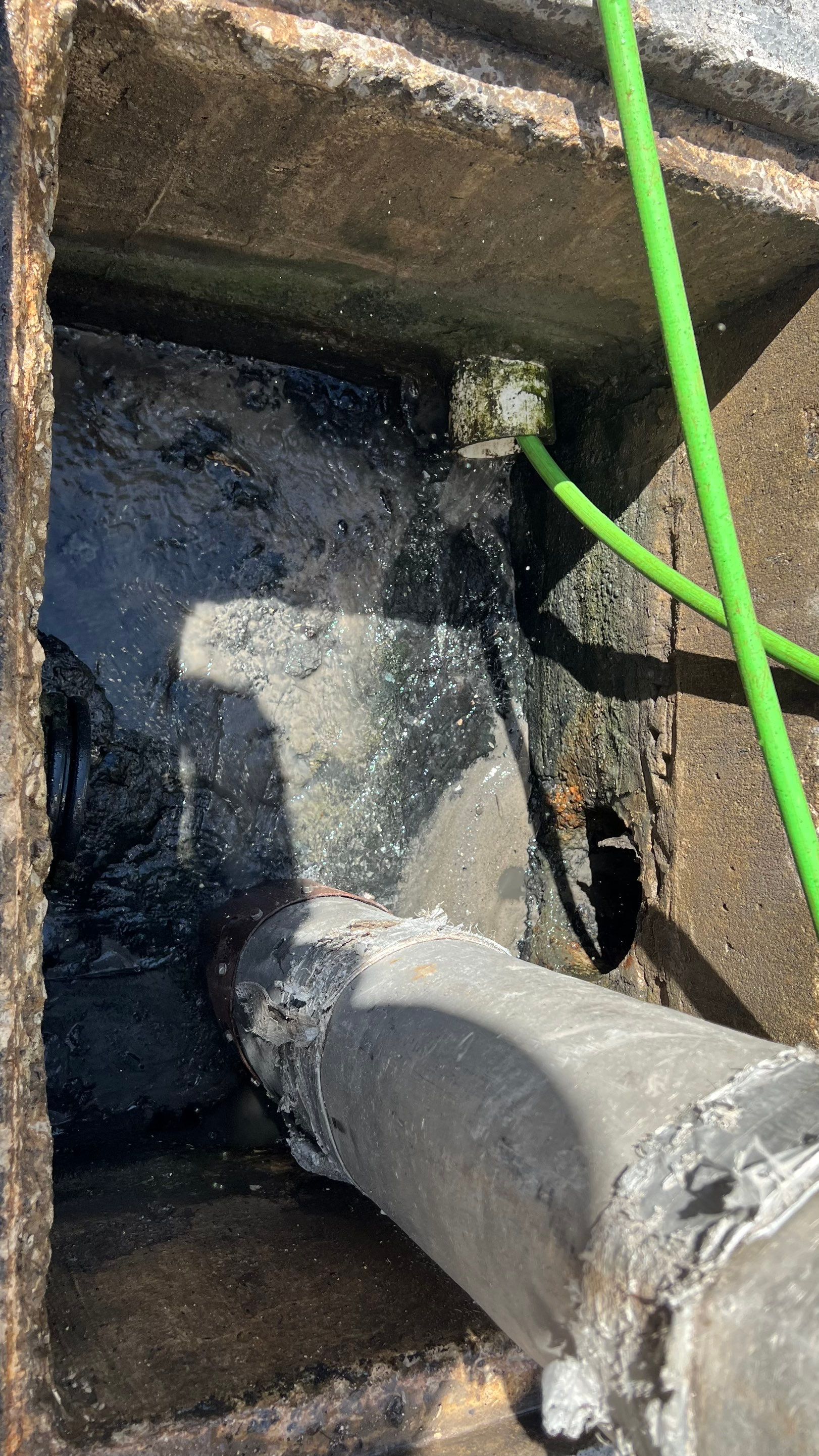 F.M.B. Condo Stormwater System Maintenance by APS Power & Water
