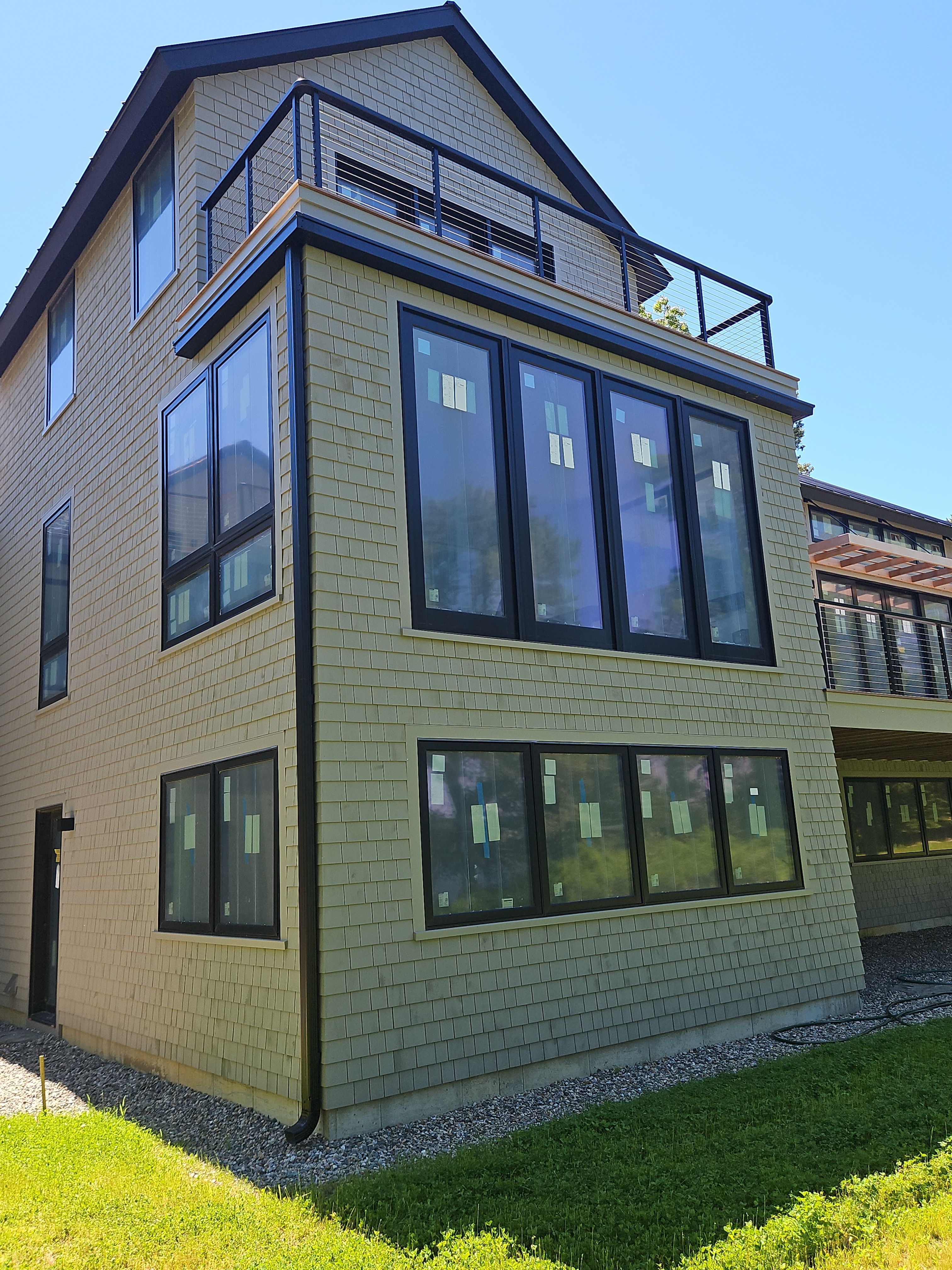 Gutter Installation using 6" Box Style Aluminum Gutter by Gutter Pro Enterprises