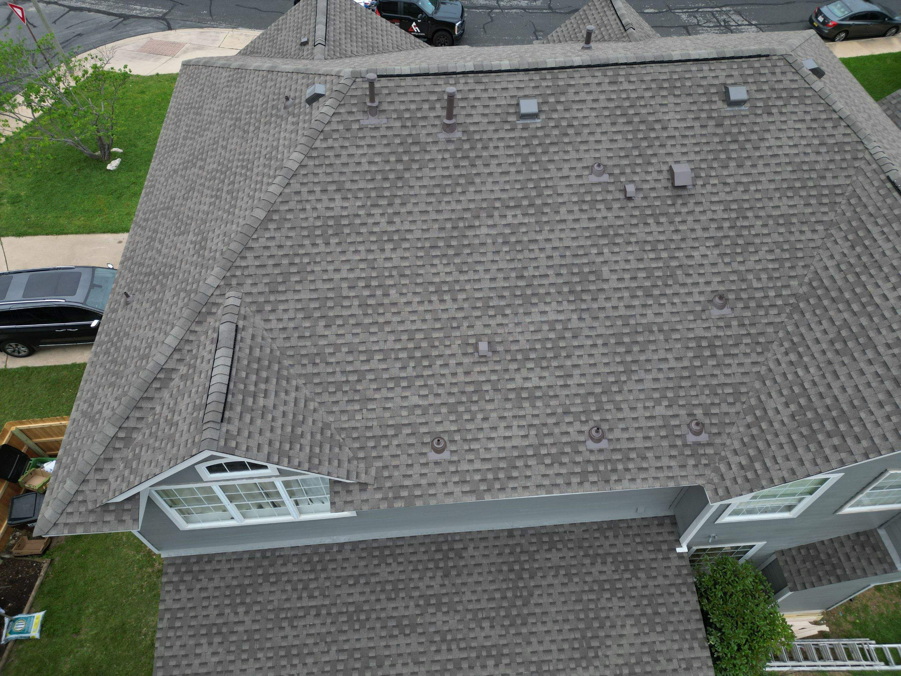 Weathered Wood - GAF Timberline HDZ by RoofsOnly.com