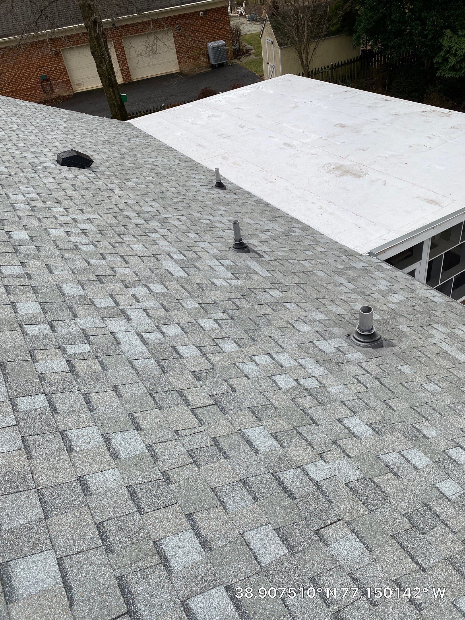 Arlington: CertainTeed Landmark Designer Shingles in Cobblestone Gray by RM Banning, Inc.