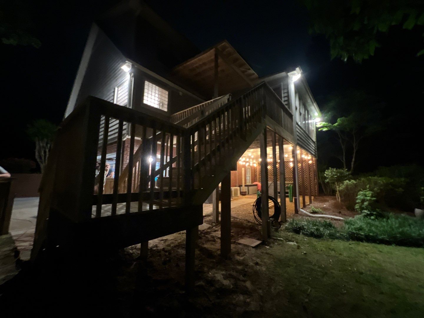 South Trace - Deck Installation  by Pillar and Pine