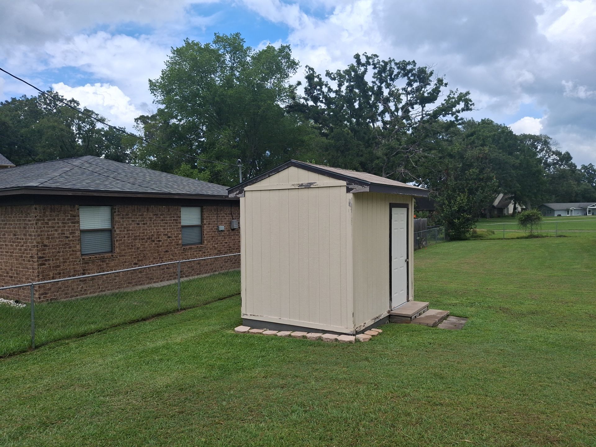 The Difference a Fresh Finish Makes in Athens, TX by Quality Coats Painting