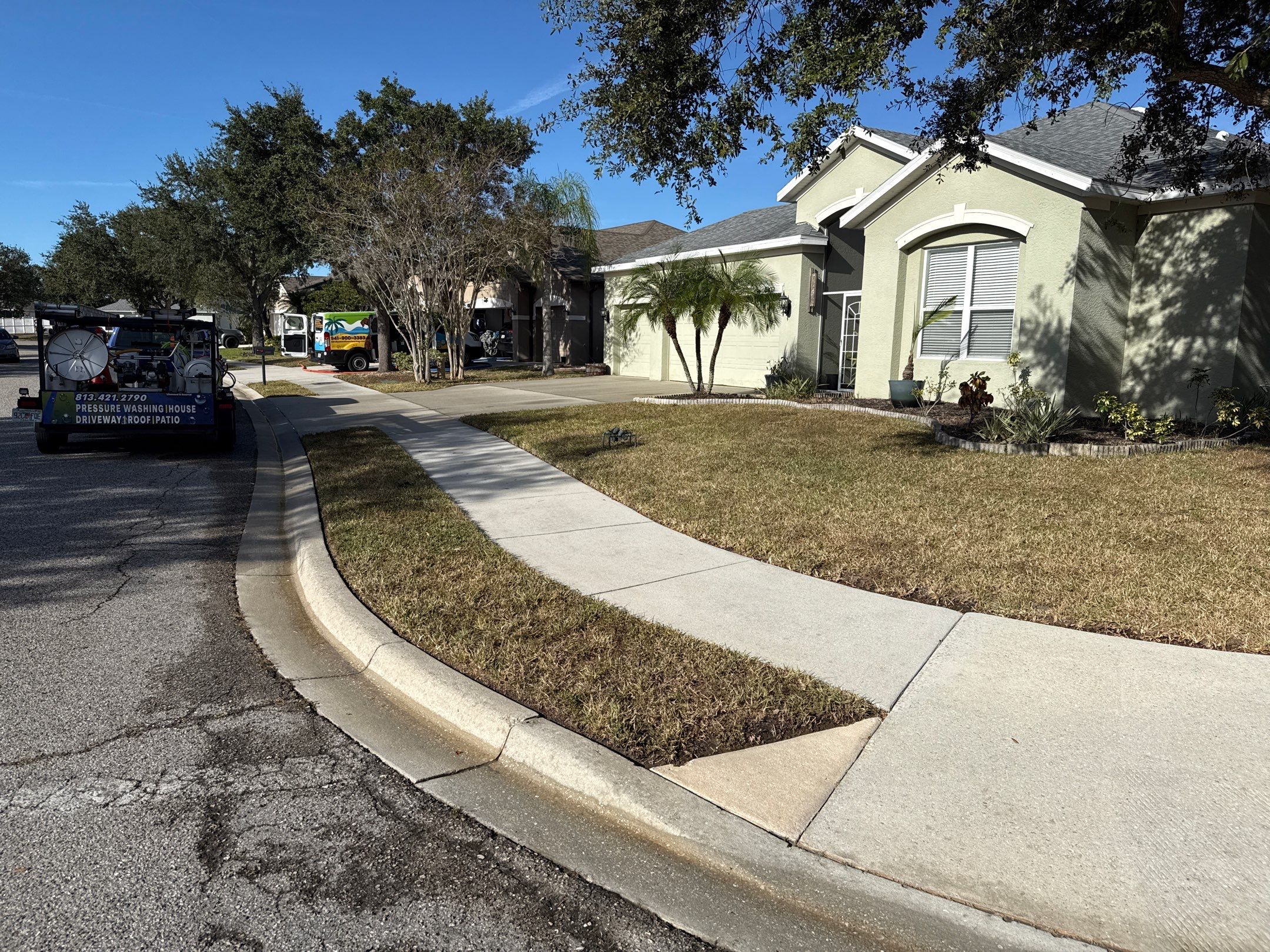 Driveway & Sidewalk Cleaning Transformation | Kingsfield Lakes, Parrish FL by Sunshine AquaWash