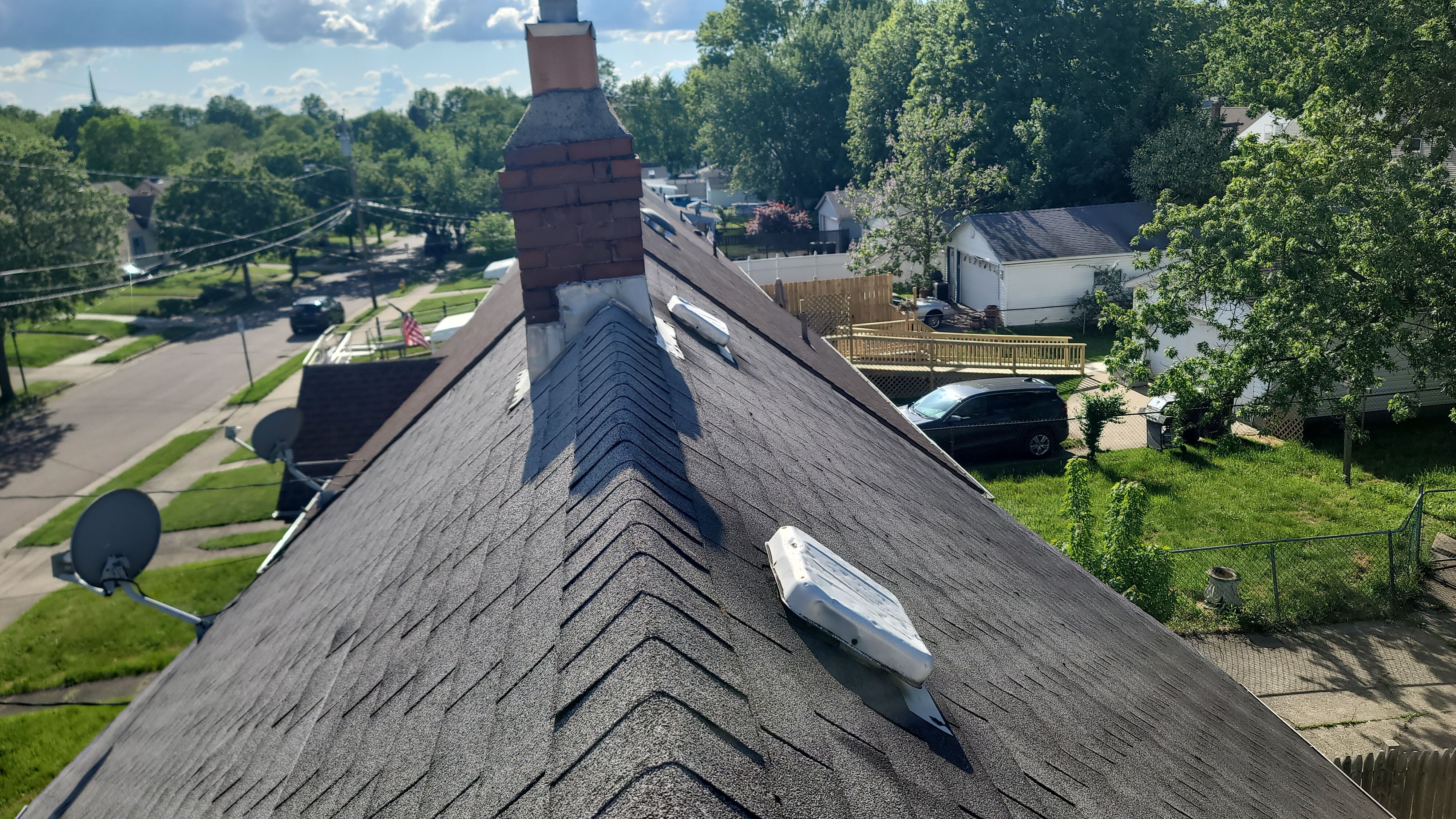 Atlas Pinnacle, Color, Copper Canyon, Drip Edge, Color, White by Eagle Eye Roofing