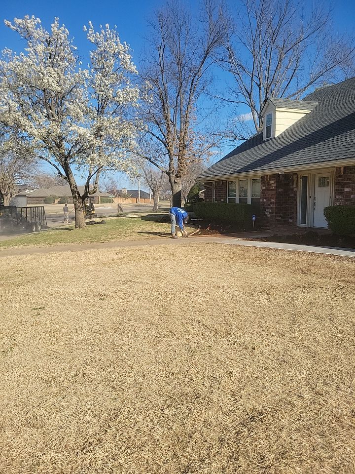 Concrete sidewalk using Concrete by Clays Services Inc