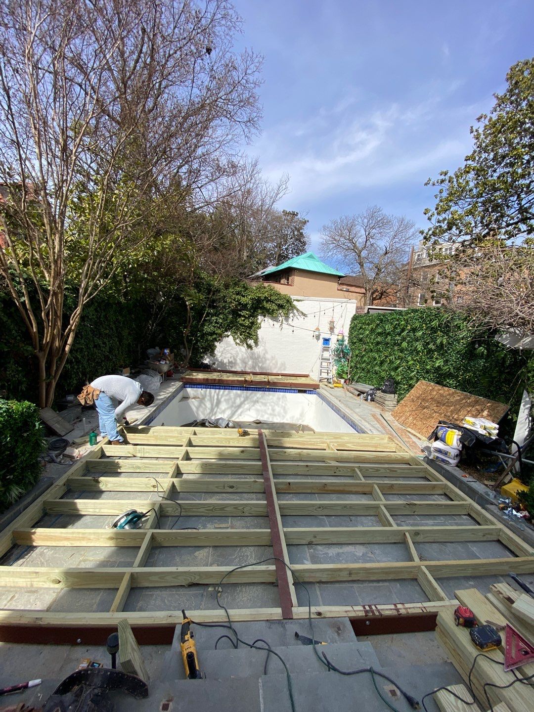 Automatic deking pool cover  by Jesus Master Handyman LLC 