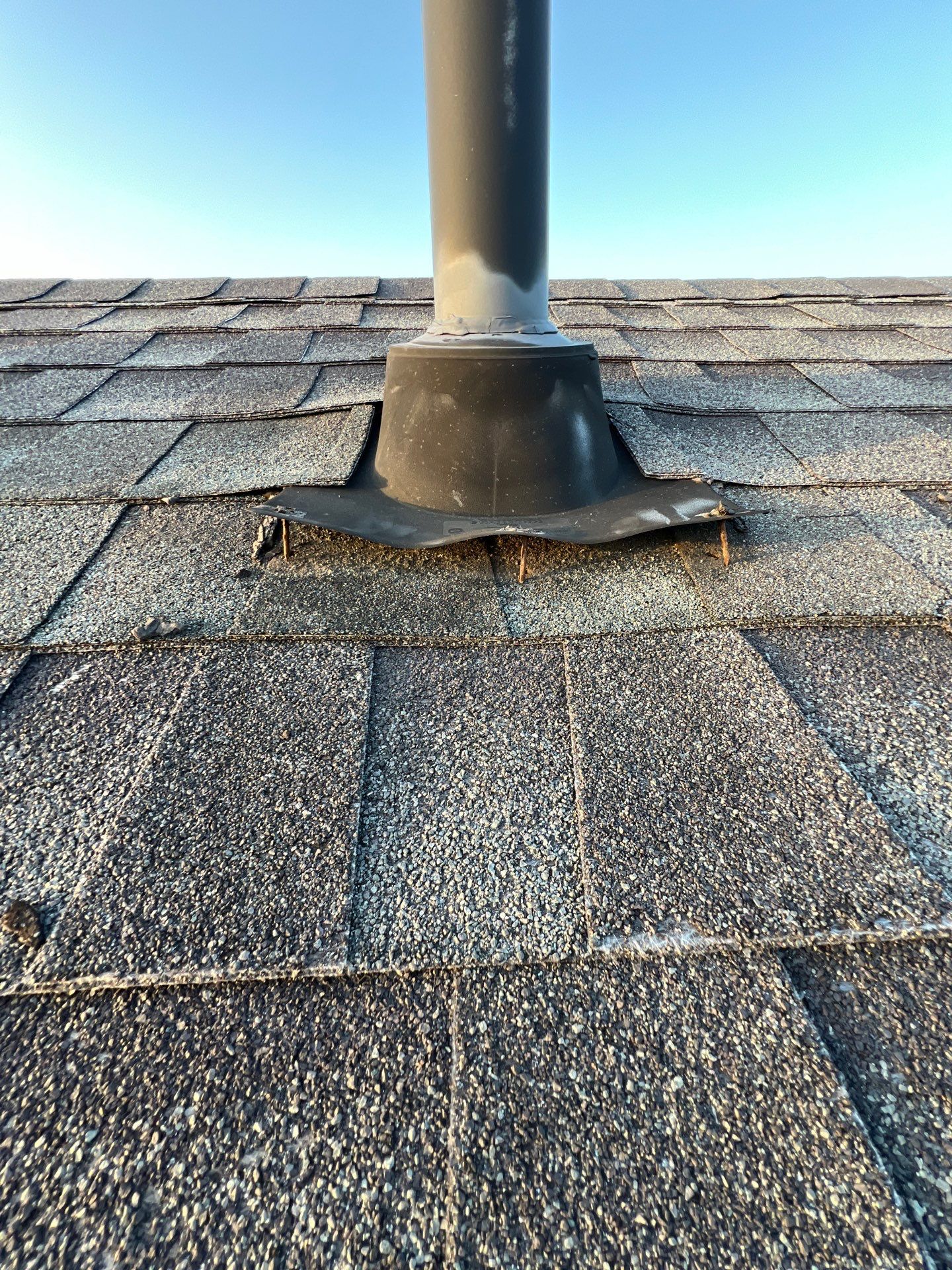 Hail Damage using Owen's Corning Duration (Lifetime) Shingles by Roof Repair Company