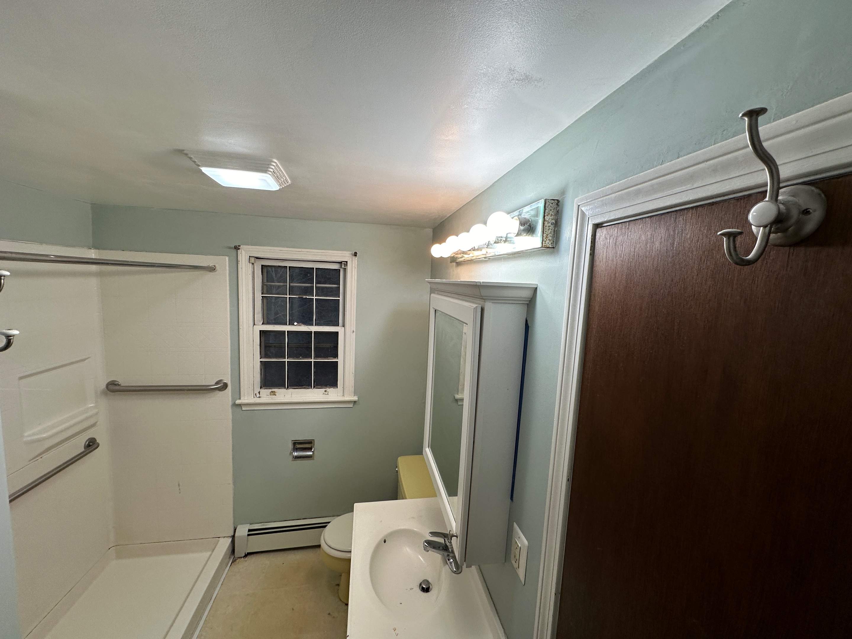 Bathroom Mold Remediation by Home Guarantee, LLC