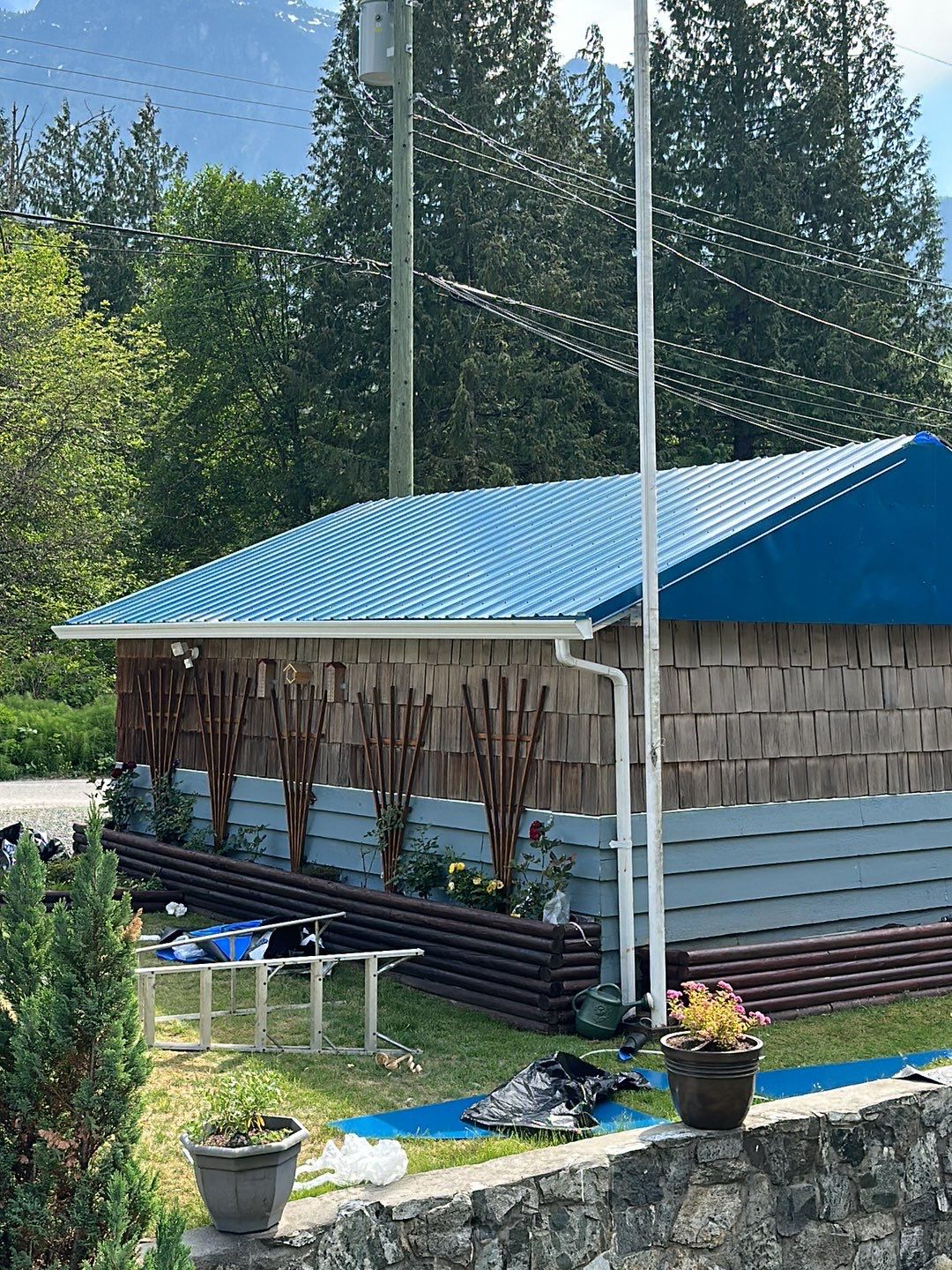 Residential ReRoofing Installation using Duraclad 26ga by Top Notch Roofing Inc