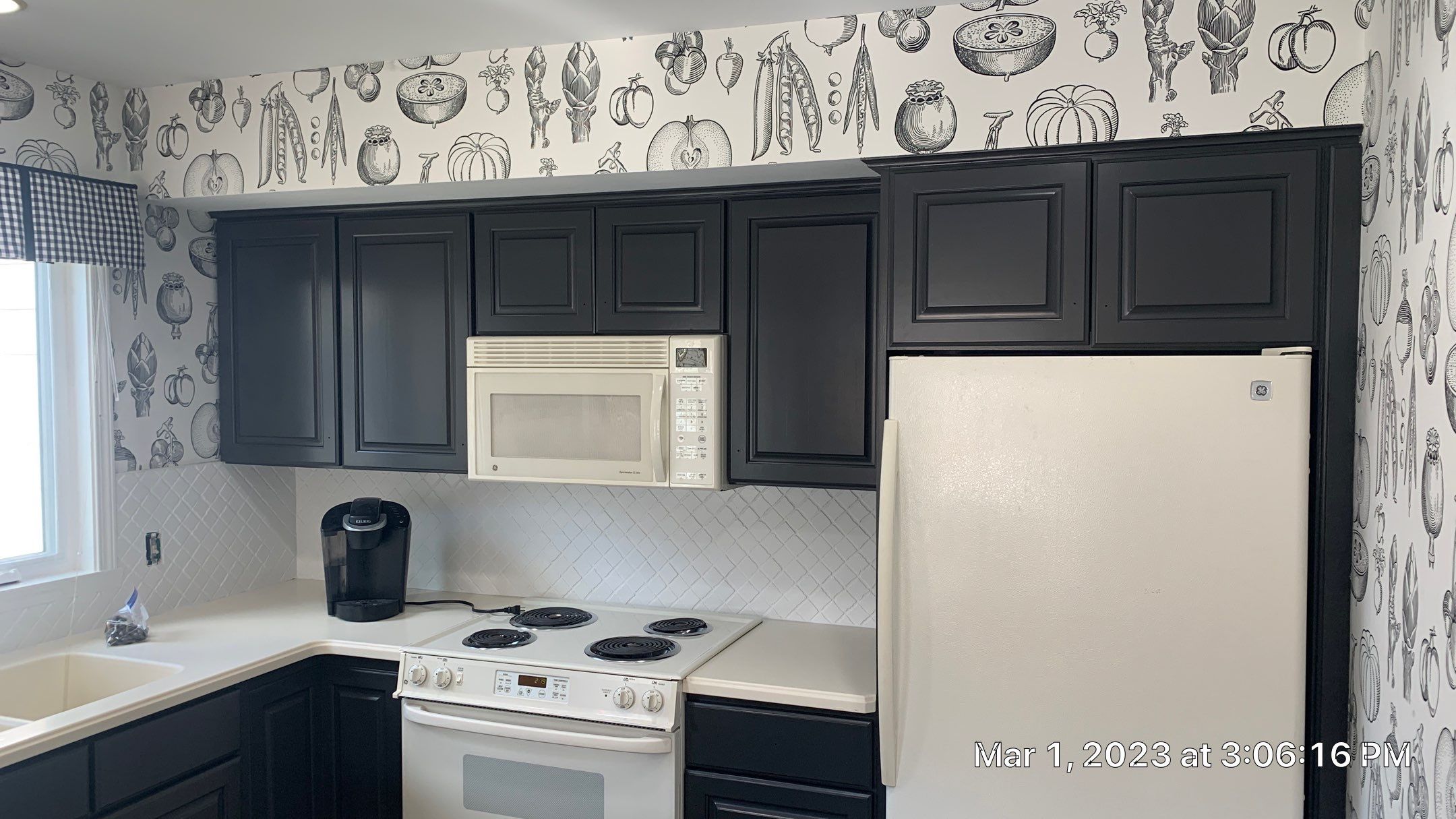 Chautauqua Kitchen by Best Buy Painting 